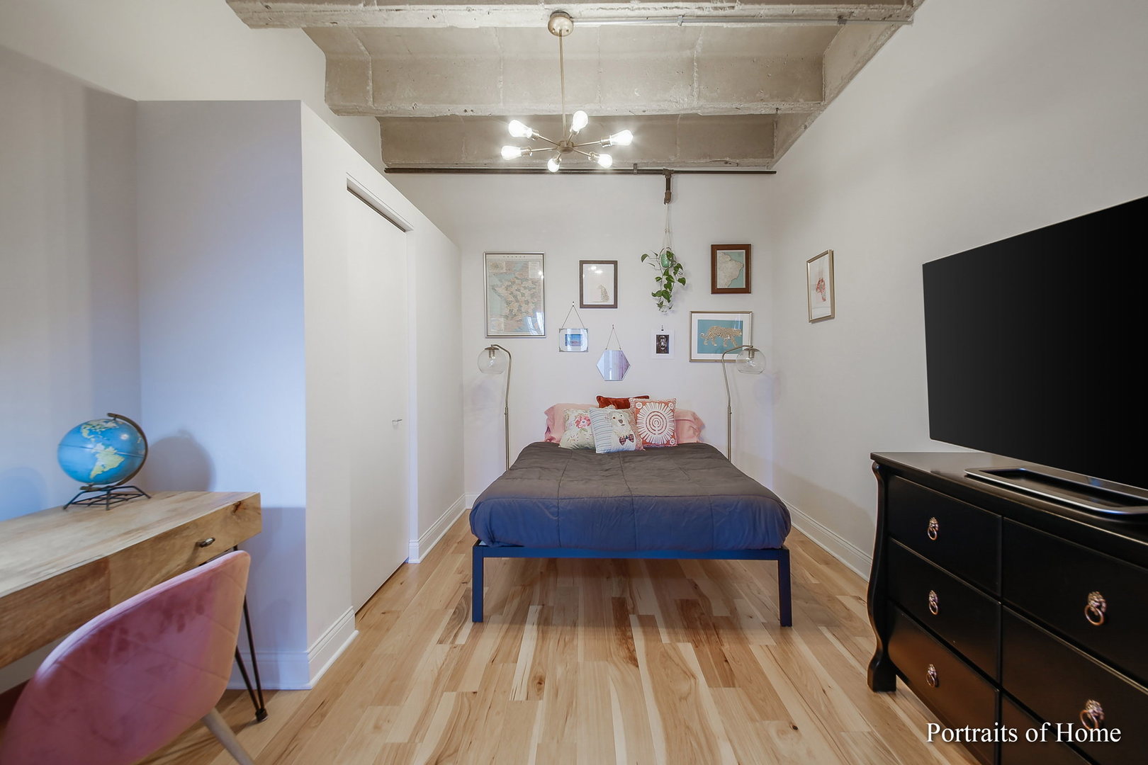 5200 S ELLIS Avenue Unit: 411N