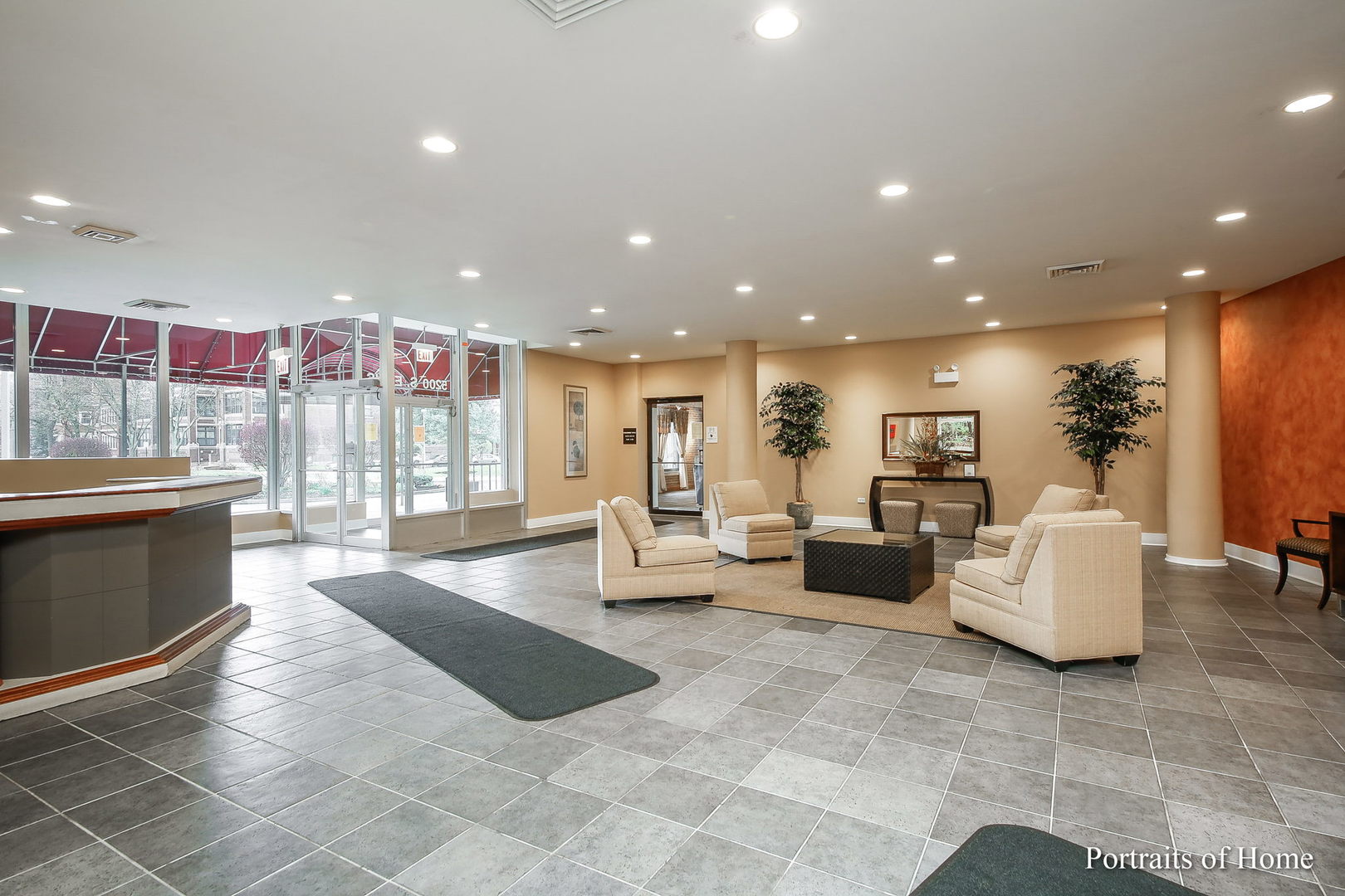 5200 S ELLIS Avenue Unit: 411N