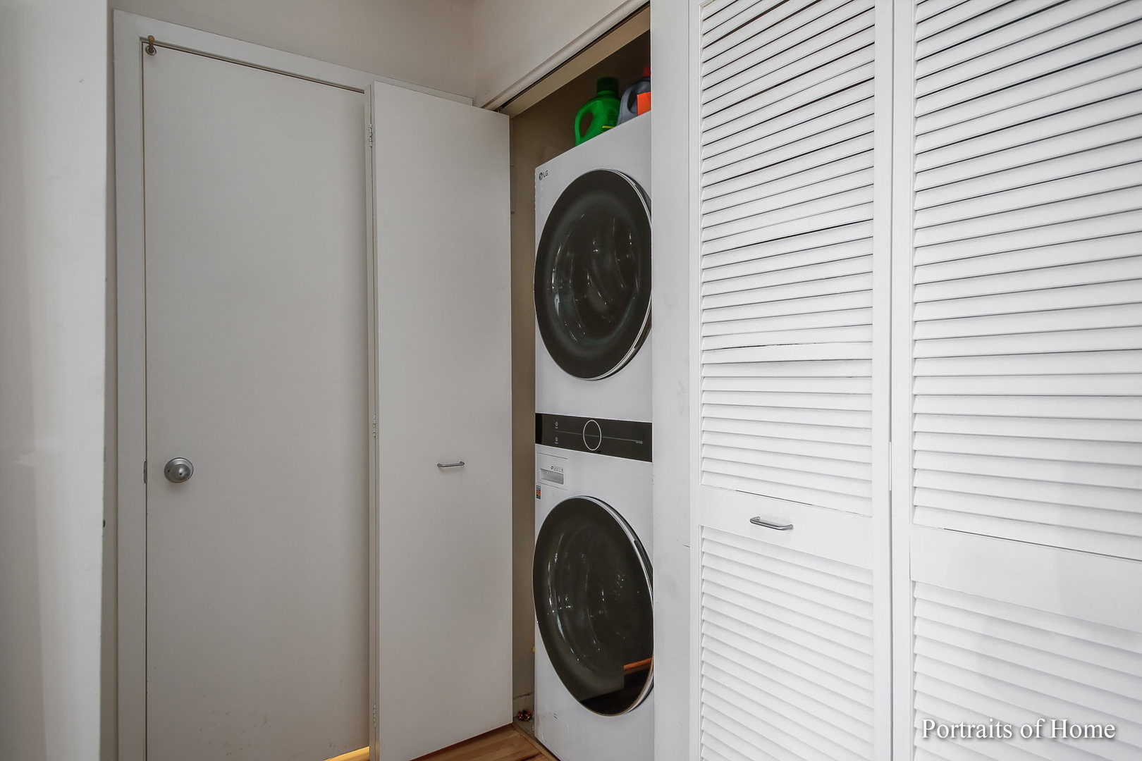 5200 S ELLIS Avenue Unit: 411N