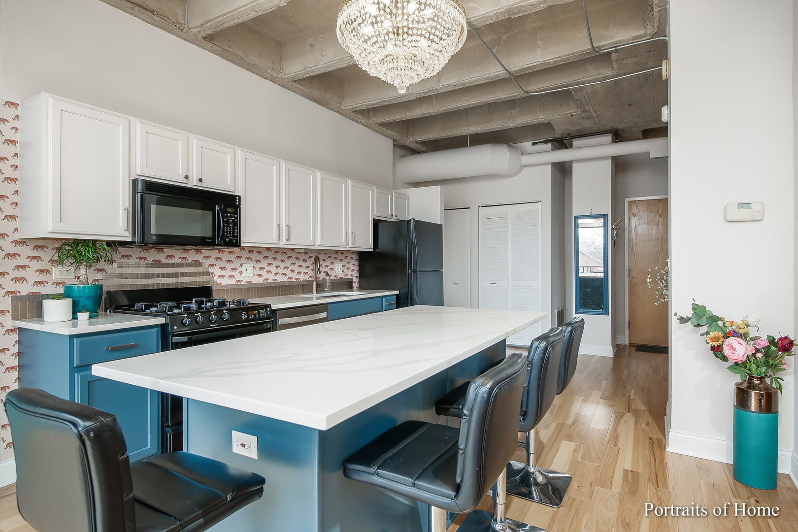 5200 S ELLIS Avenue Unit: 411N