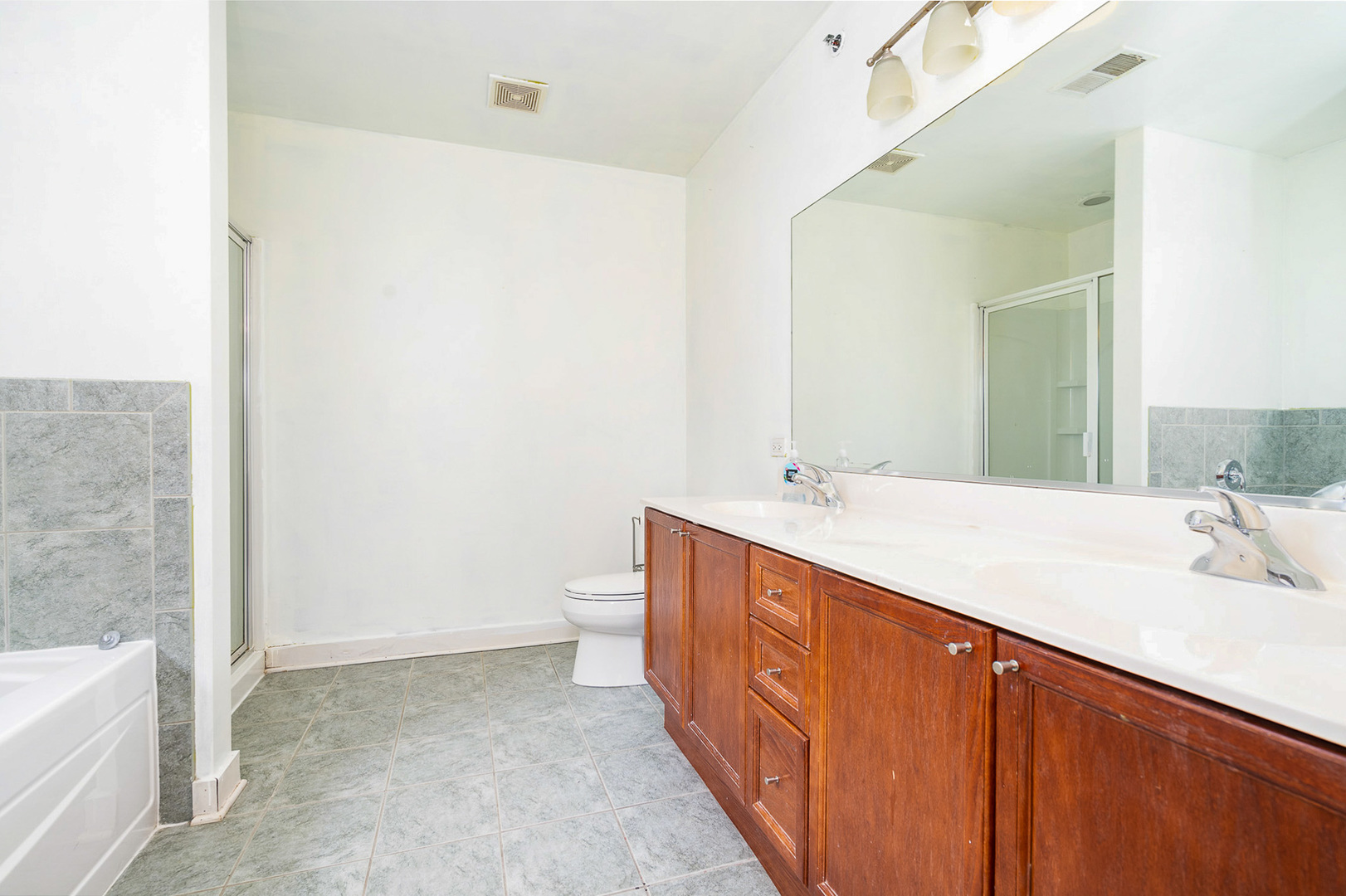 1420 Broadway Street Unit: 1420