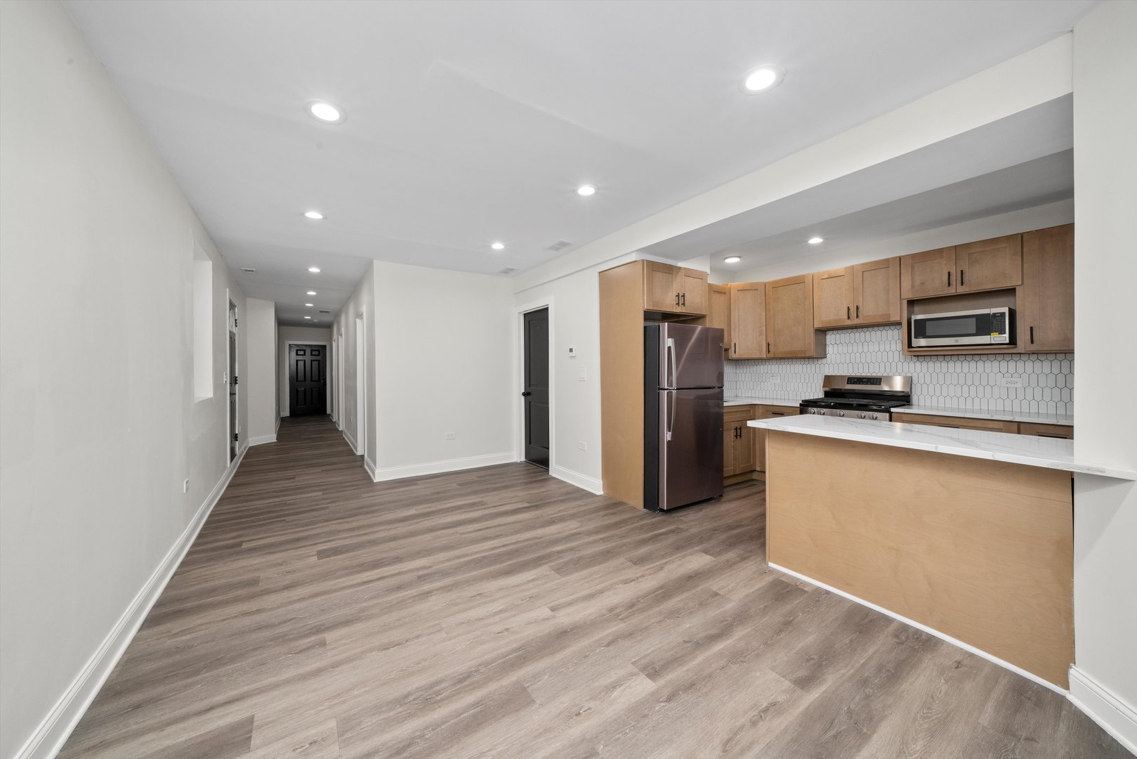 6604 S Langley Avenue