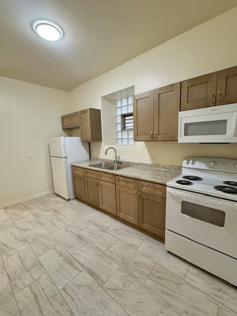6212 S Bishop Street Unit: 1