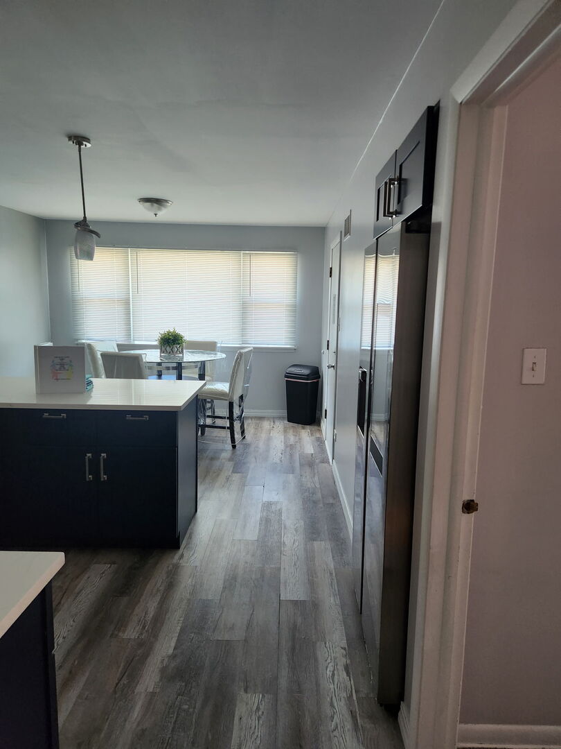 368 Luella Avenue Unit: 2