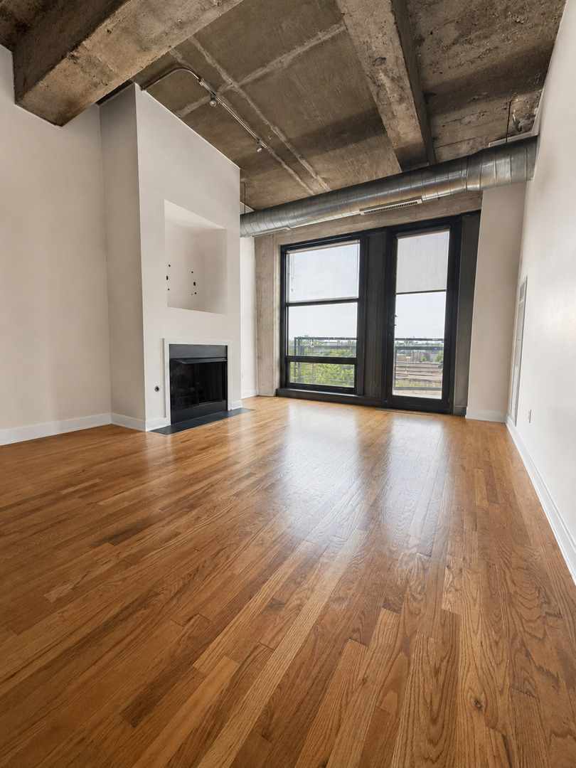 1001 W 15th Street Unit: 316