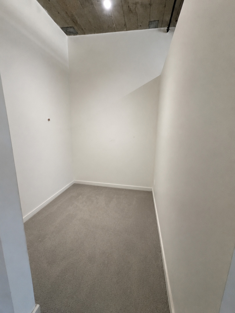 1001 W 15th Street Unit: 316