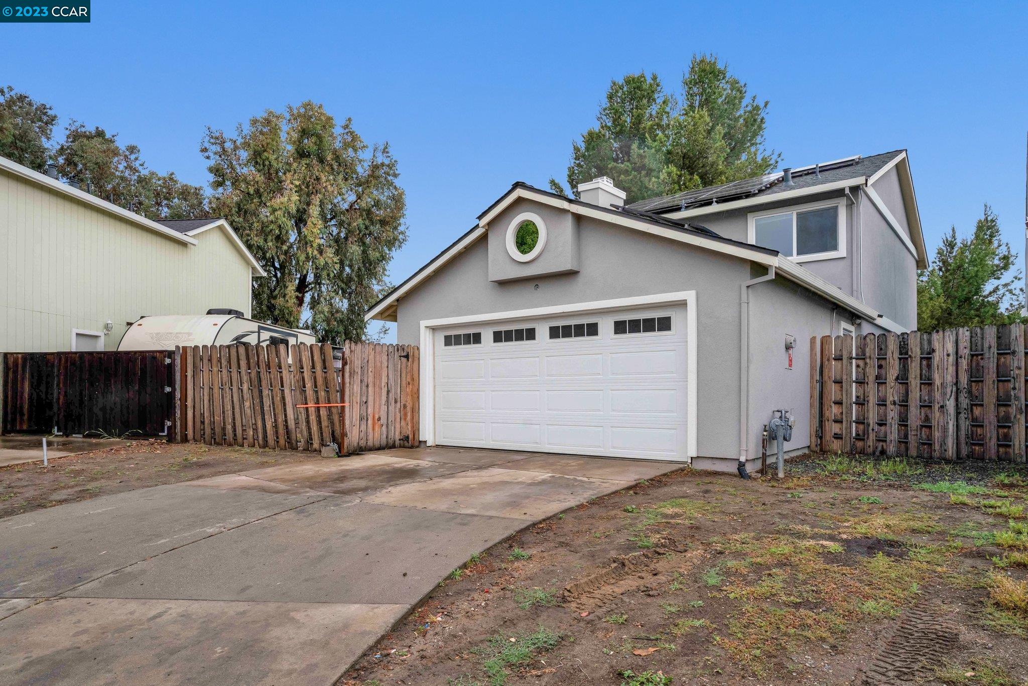 486 Skyharbour Ln