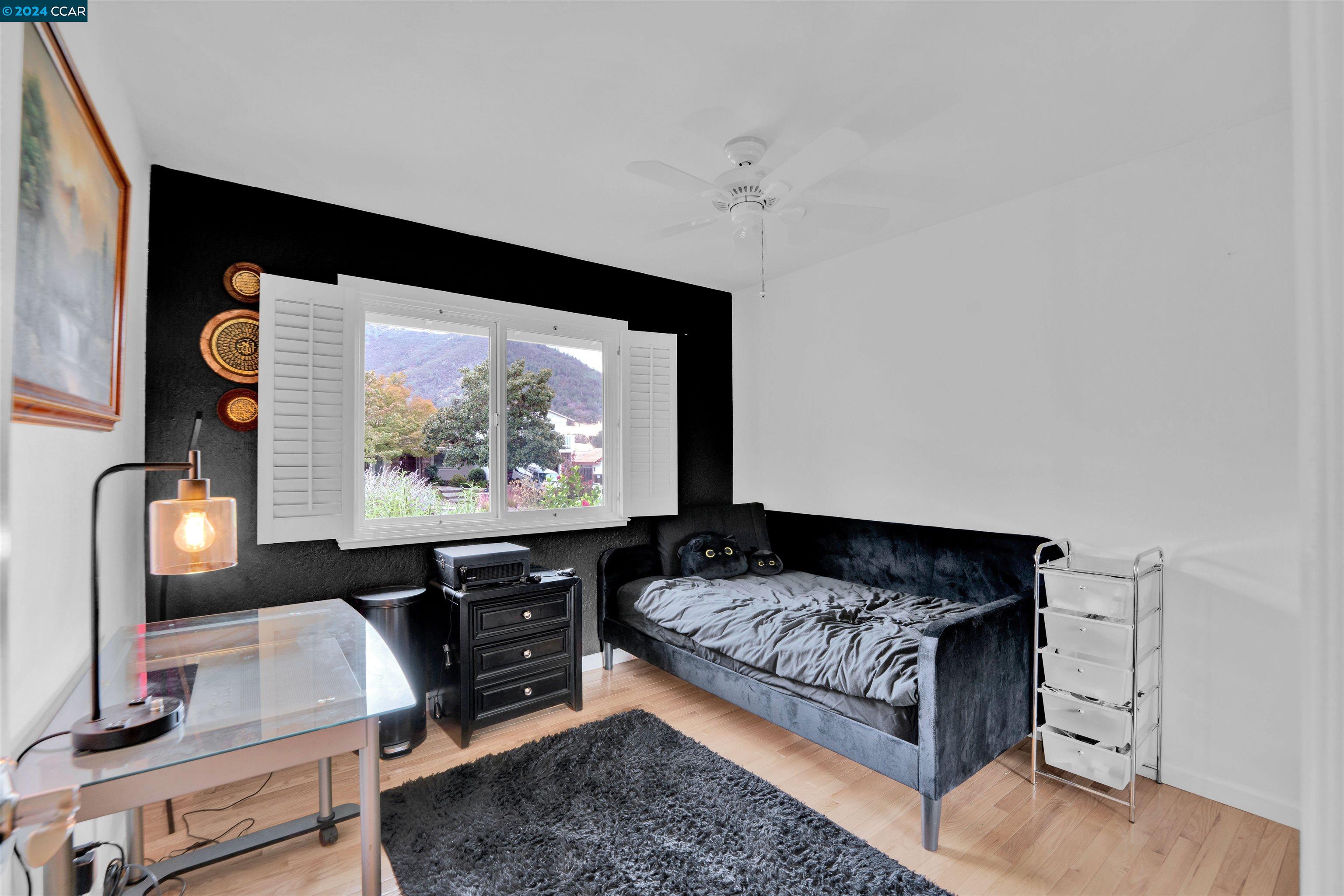 151 Regency Dr