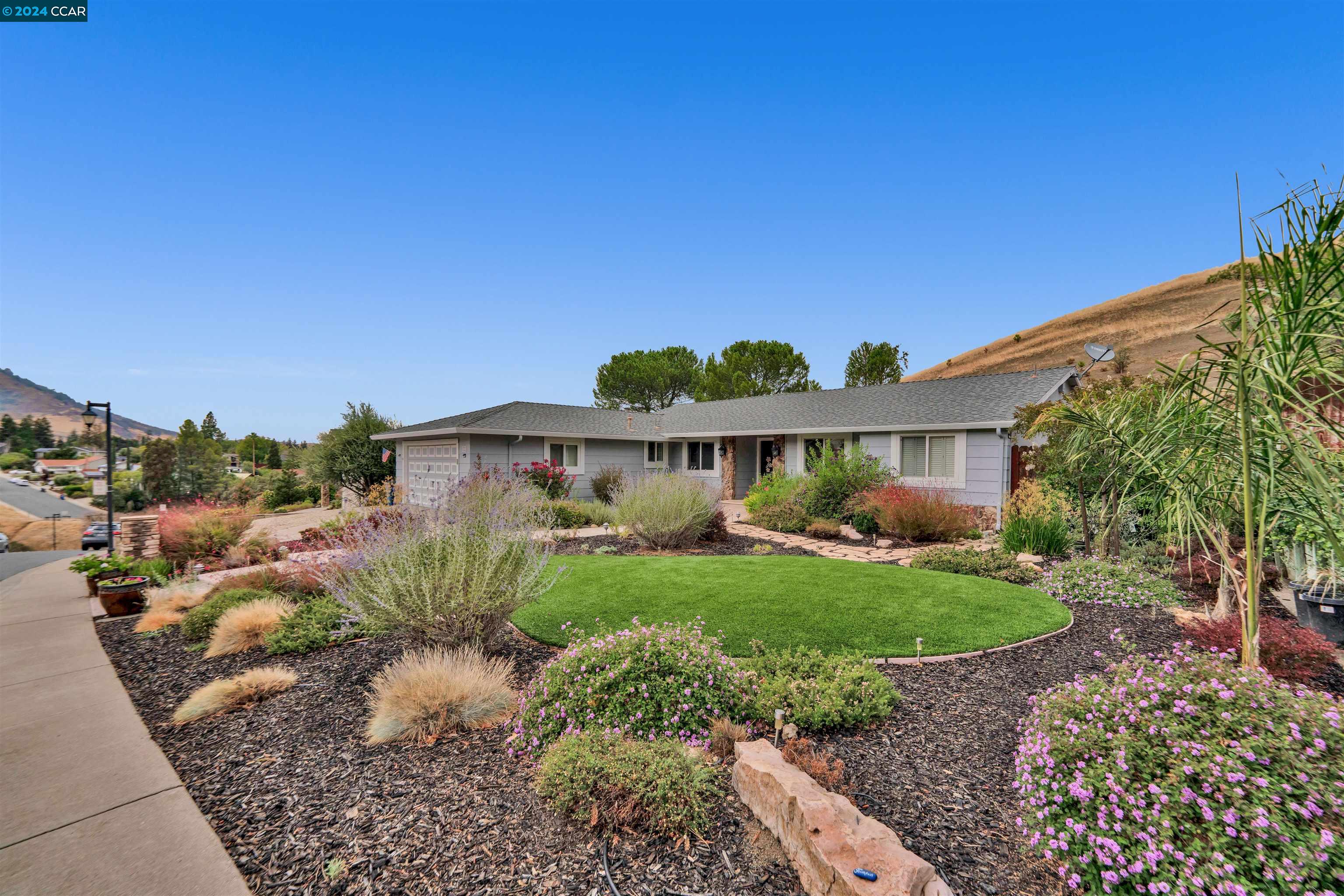 151 Regency Dr