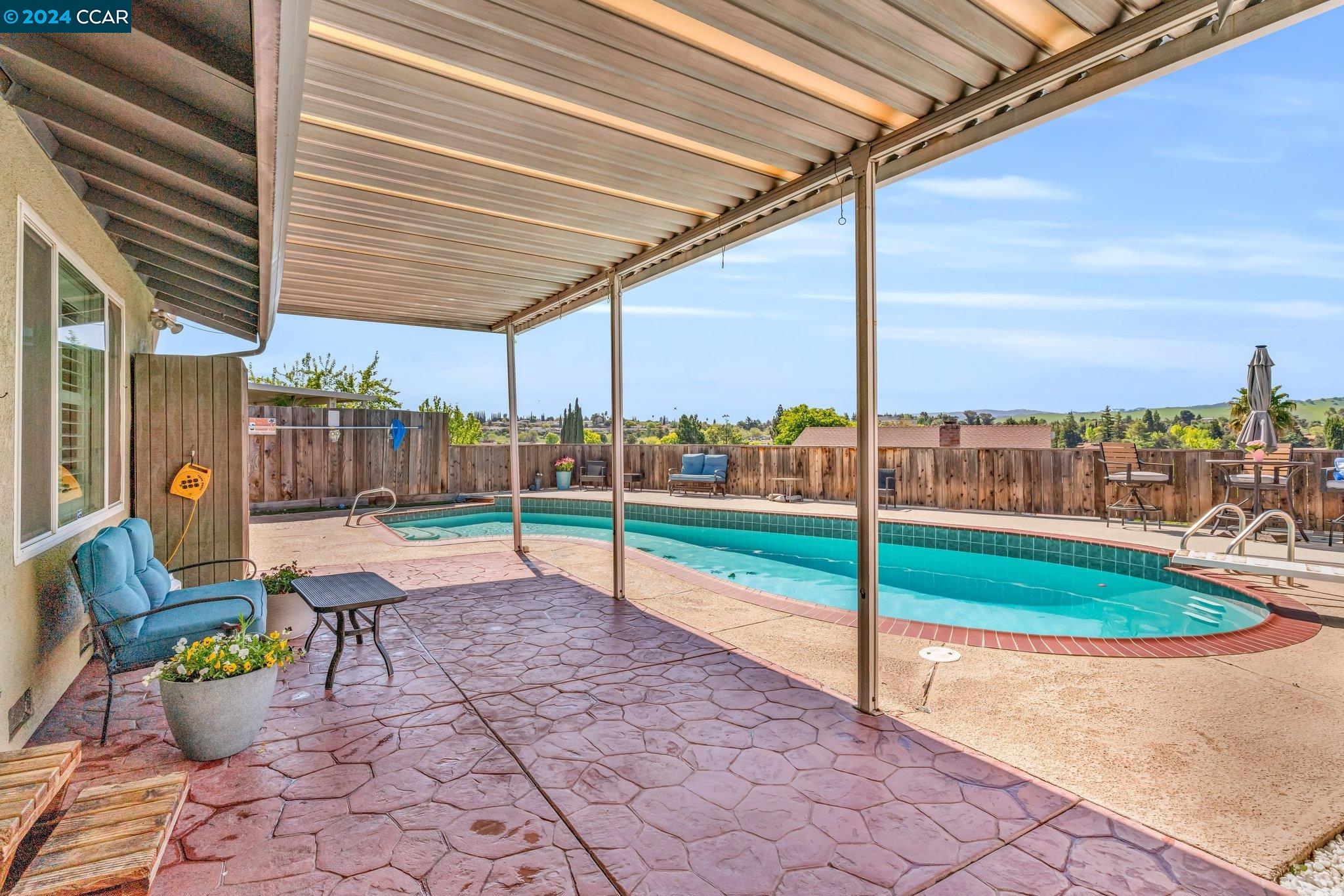 100 Fleetwood Dr