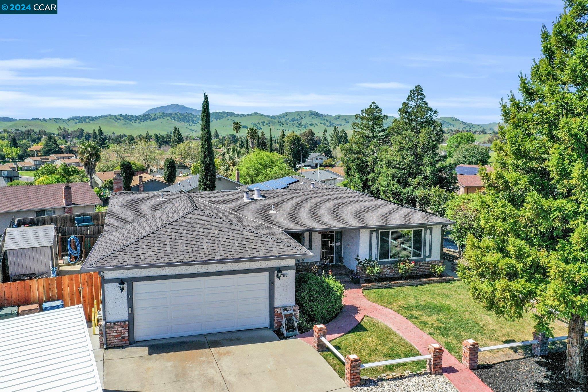 100 Fleetwood Dr