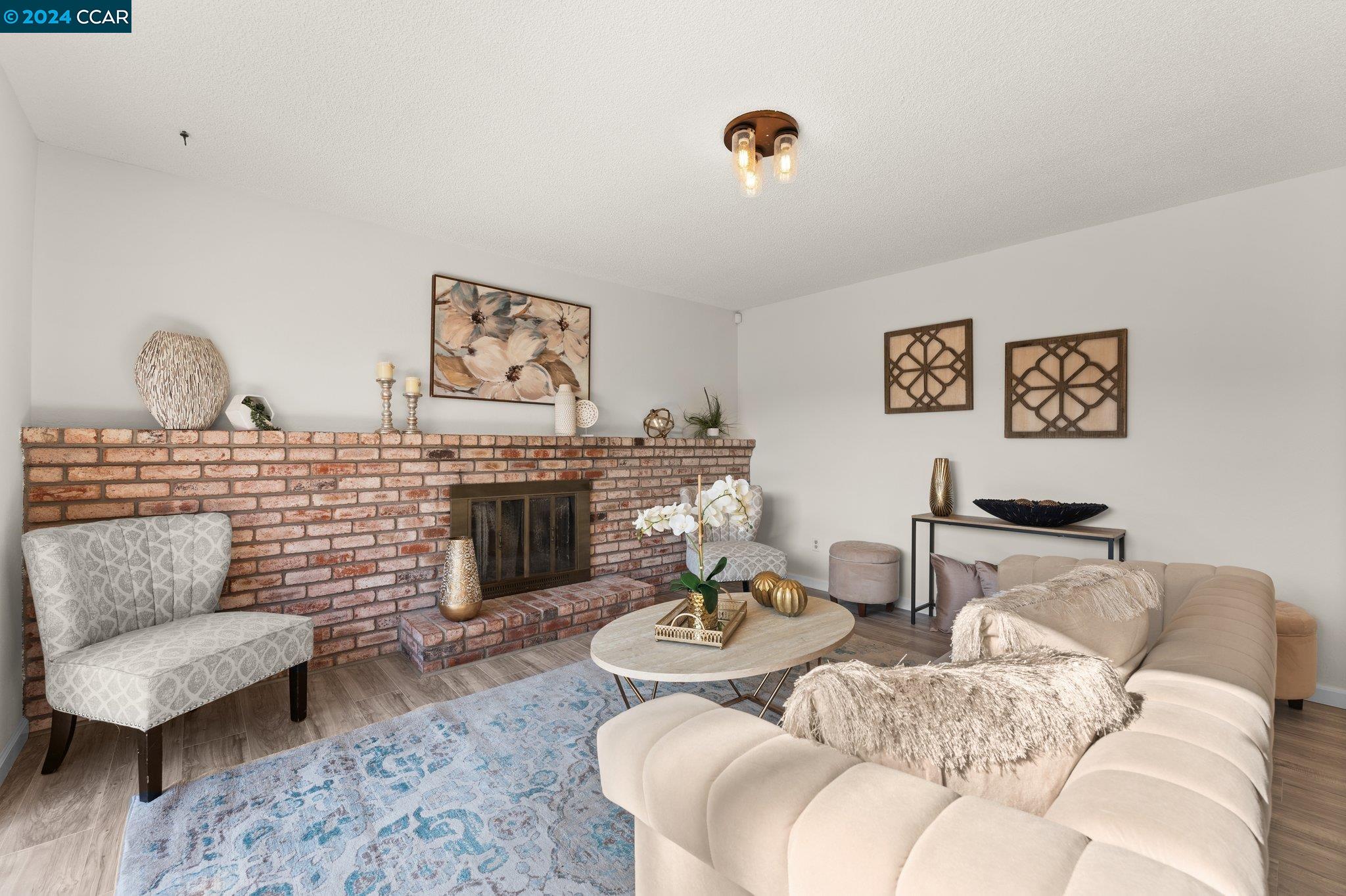 745 Andrea Way