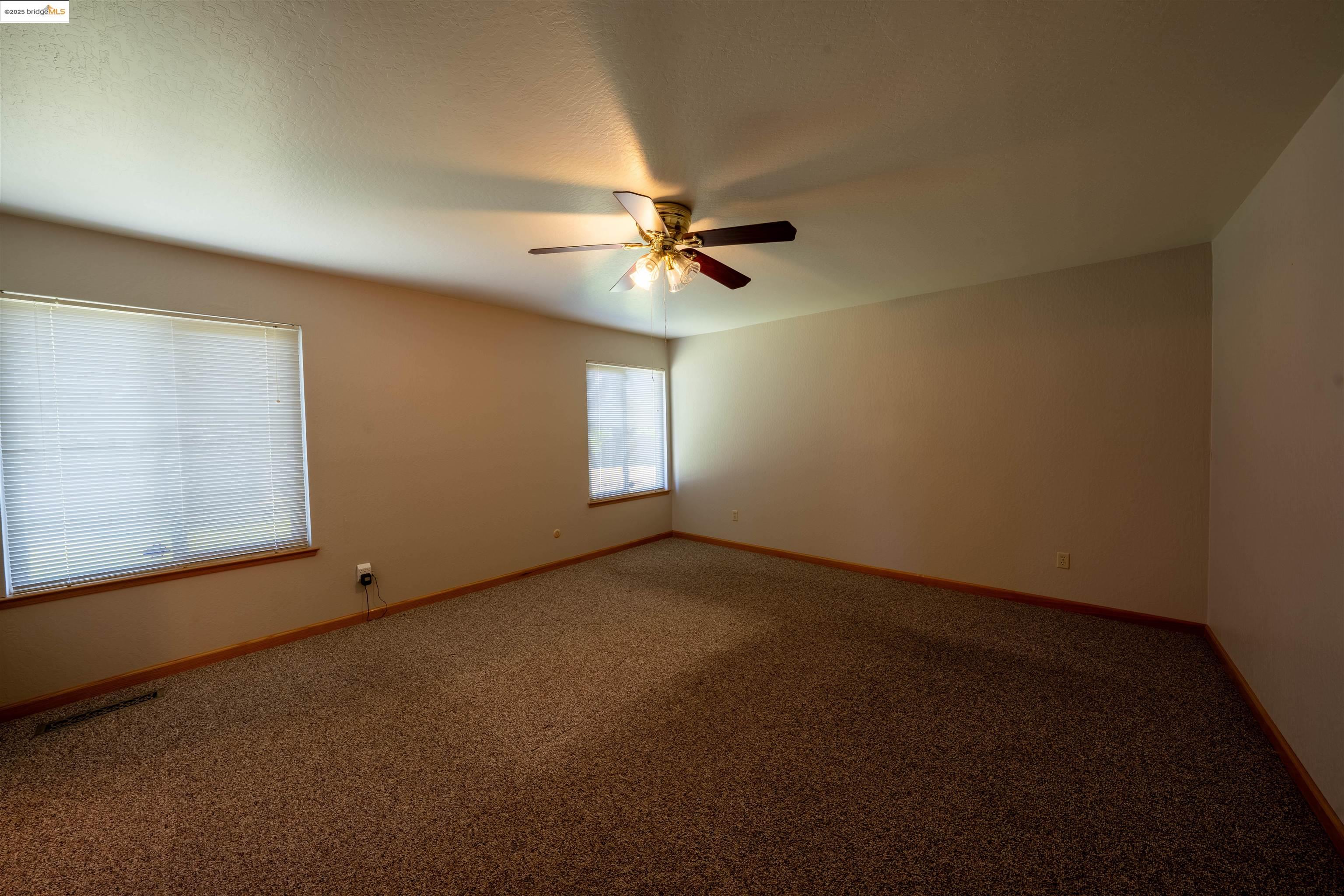 522 Northbrook Ct