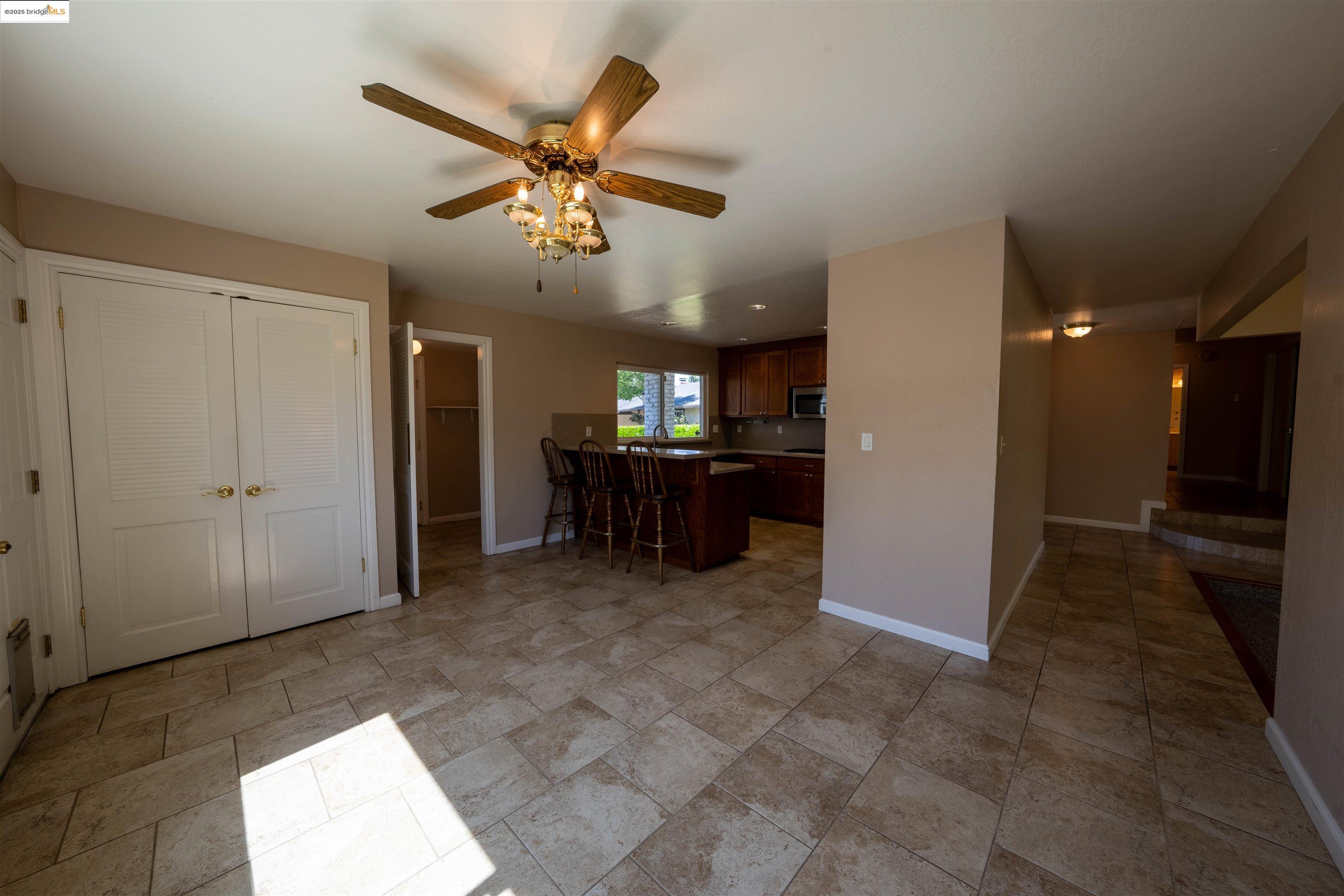 522 Northbrook Ct