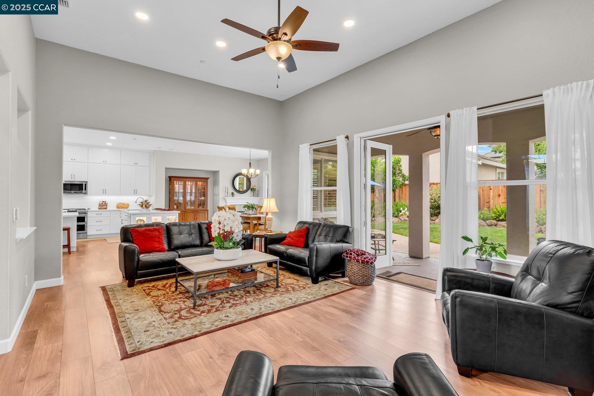 771 Begonia Dr