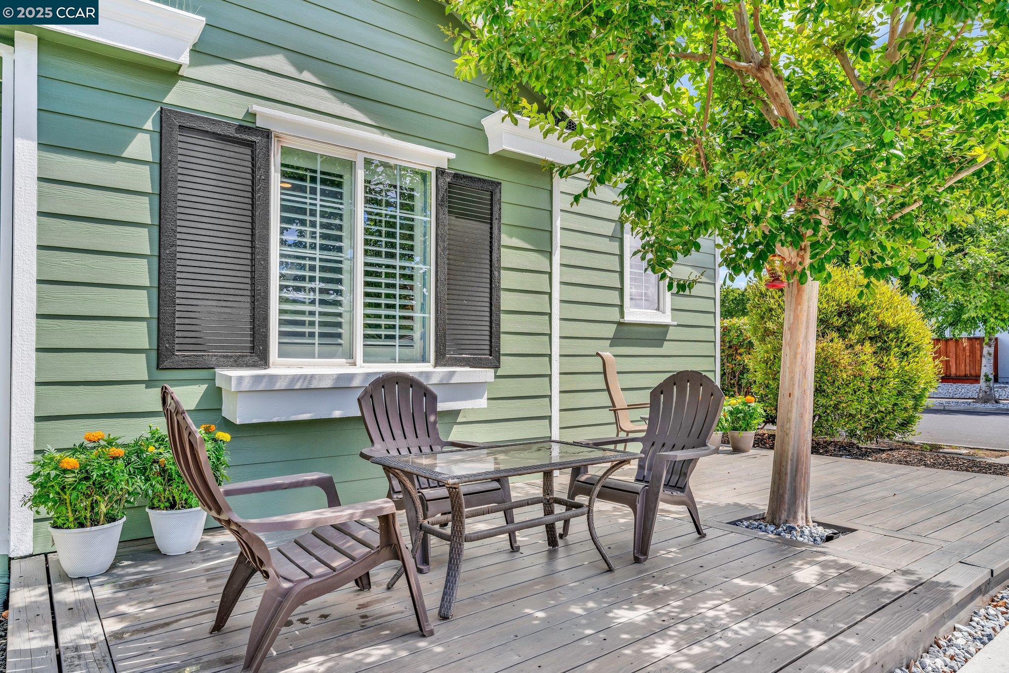 771 Begonia Dr