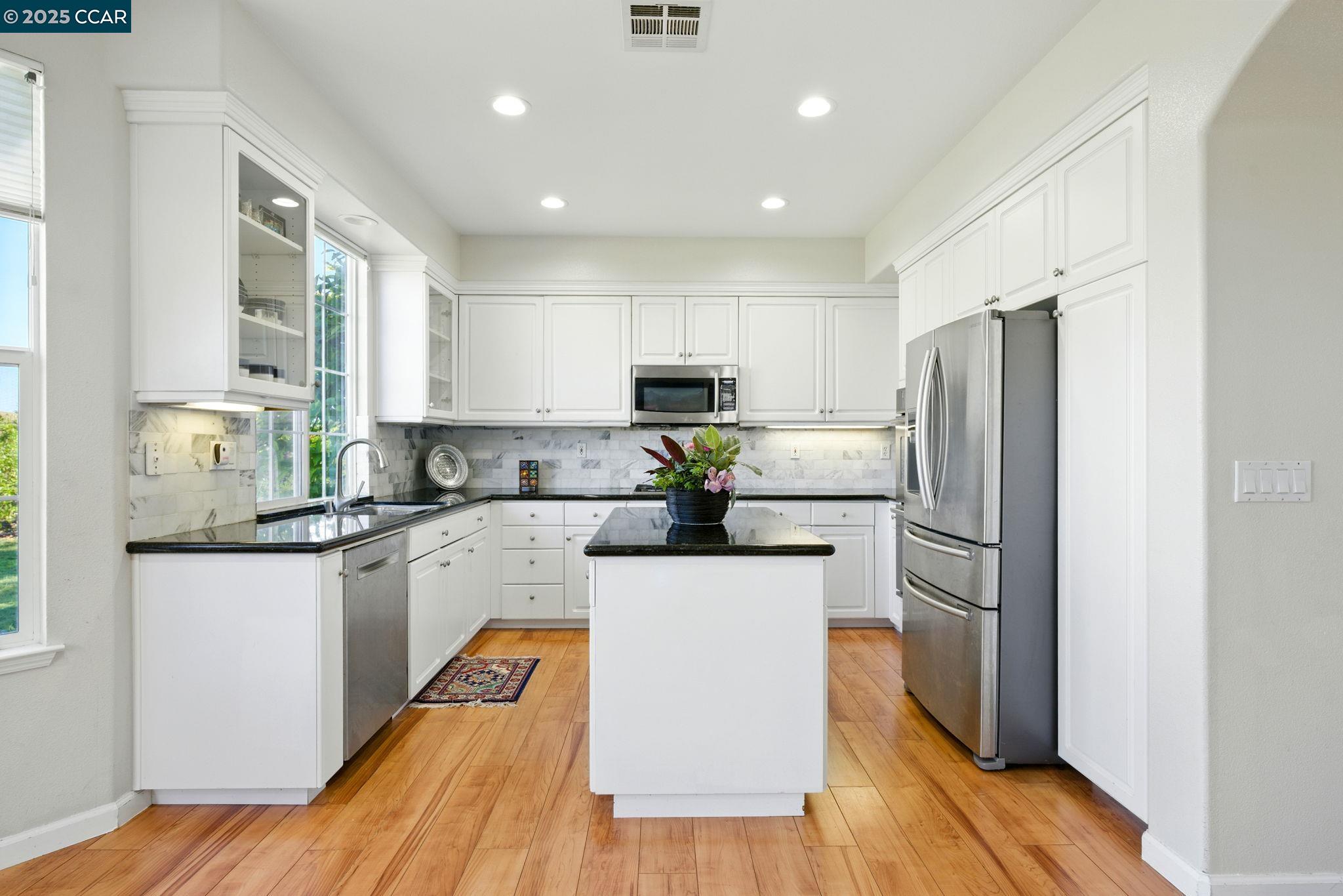 416 Ustilago Ct