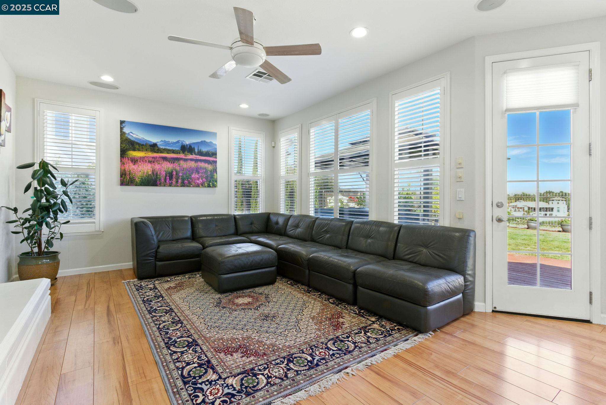 416 Ustilago Ct