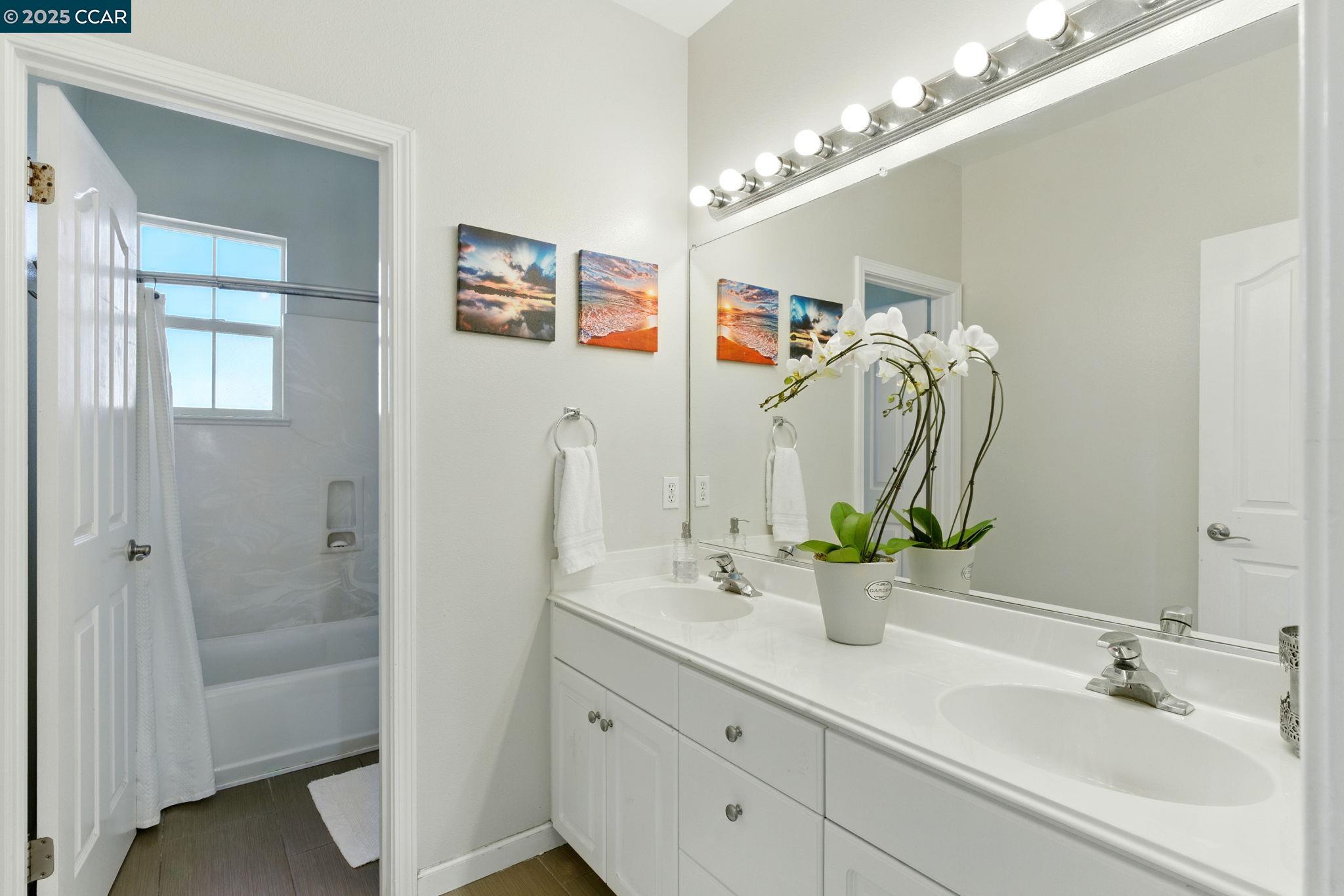 416 Ustilago Ct
