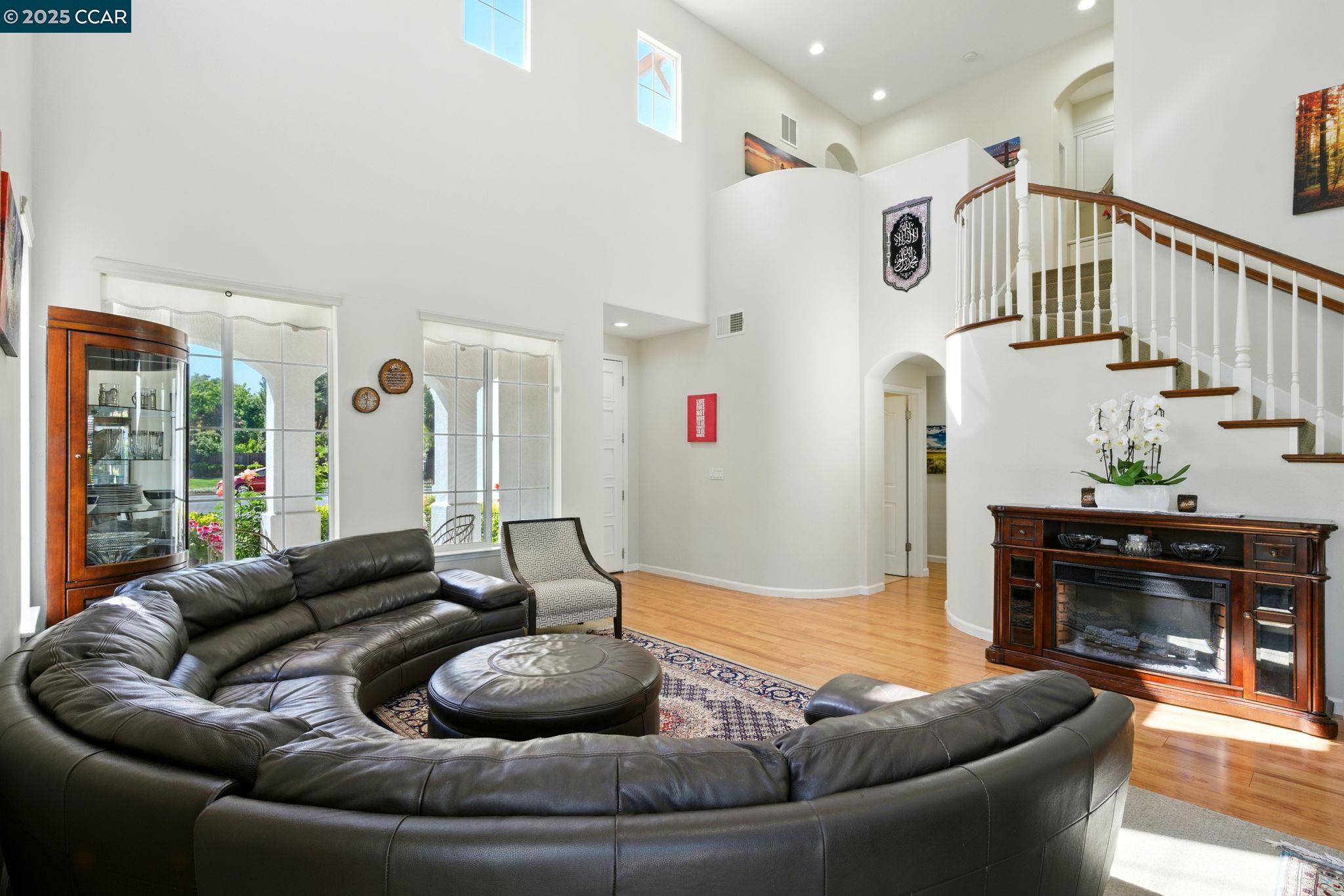 416 Ustilago Ct