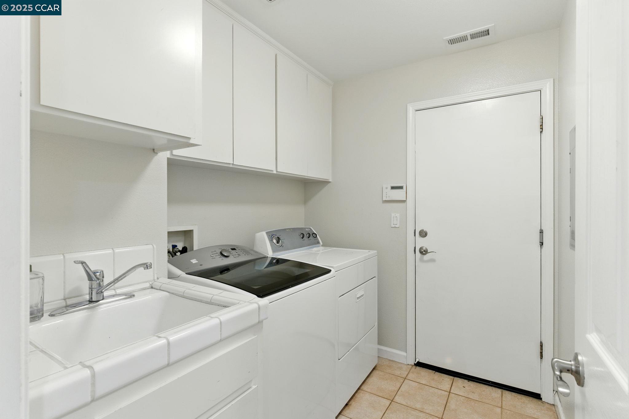 416 Ustilago Ct