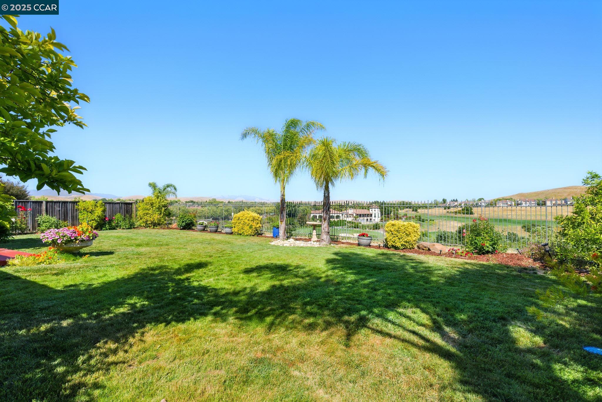 416 Ustilago Ct