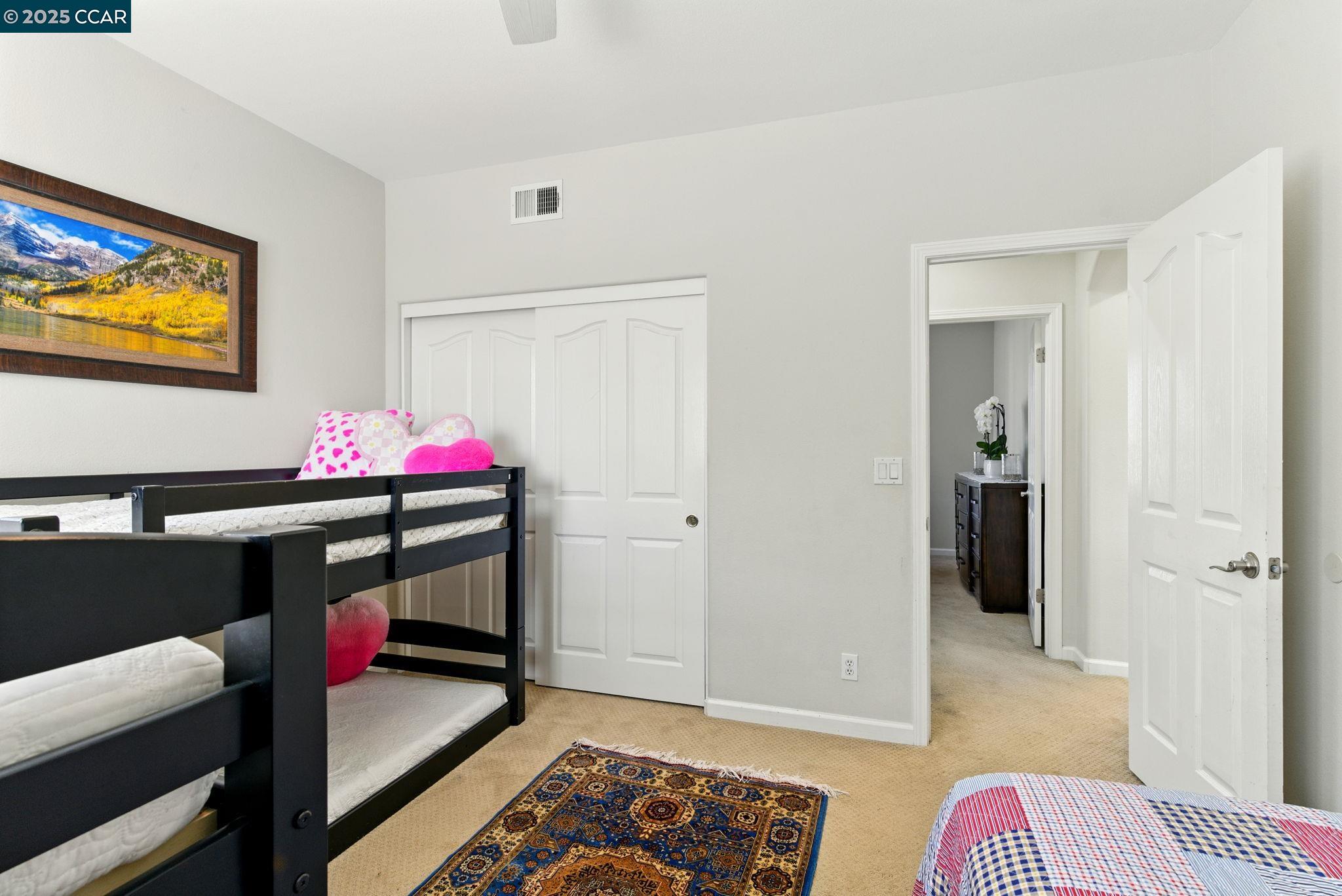 416 Ustilago Ct