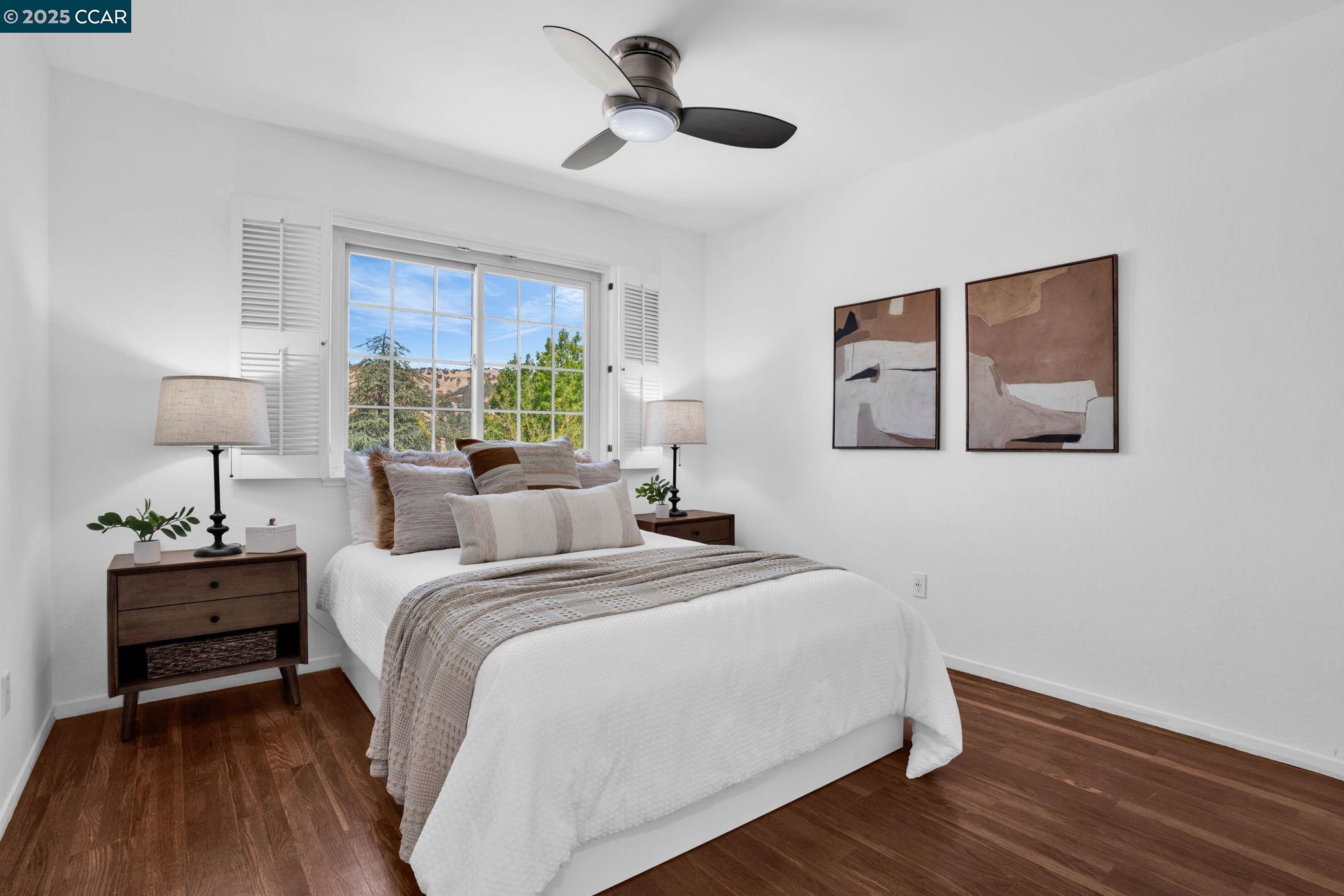 33 El Molino Dr