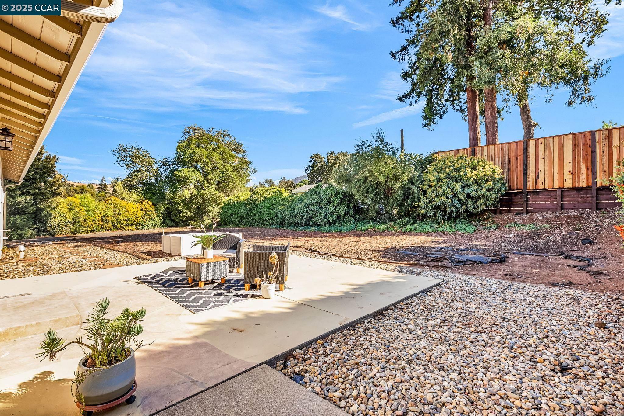 5872 Herriman Dr