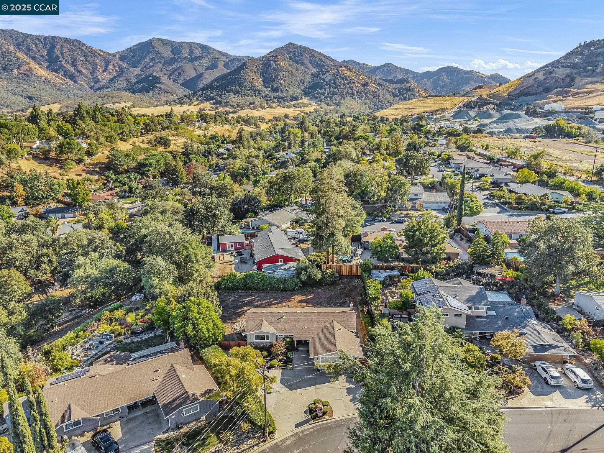 5872 Herriman Dr