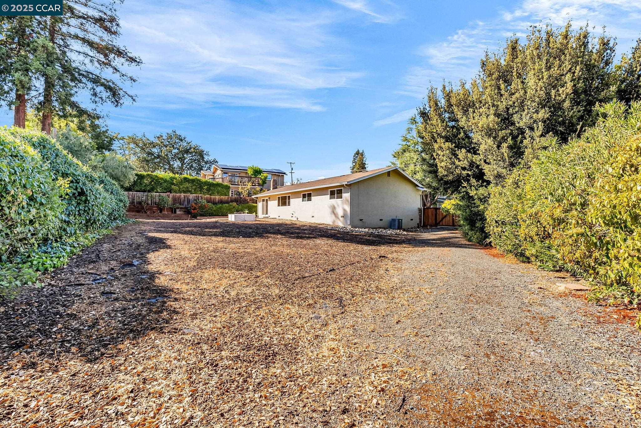 5872 Herriman Dr