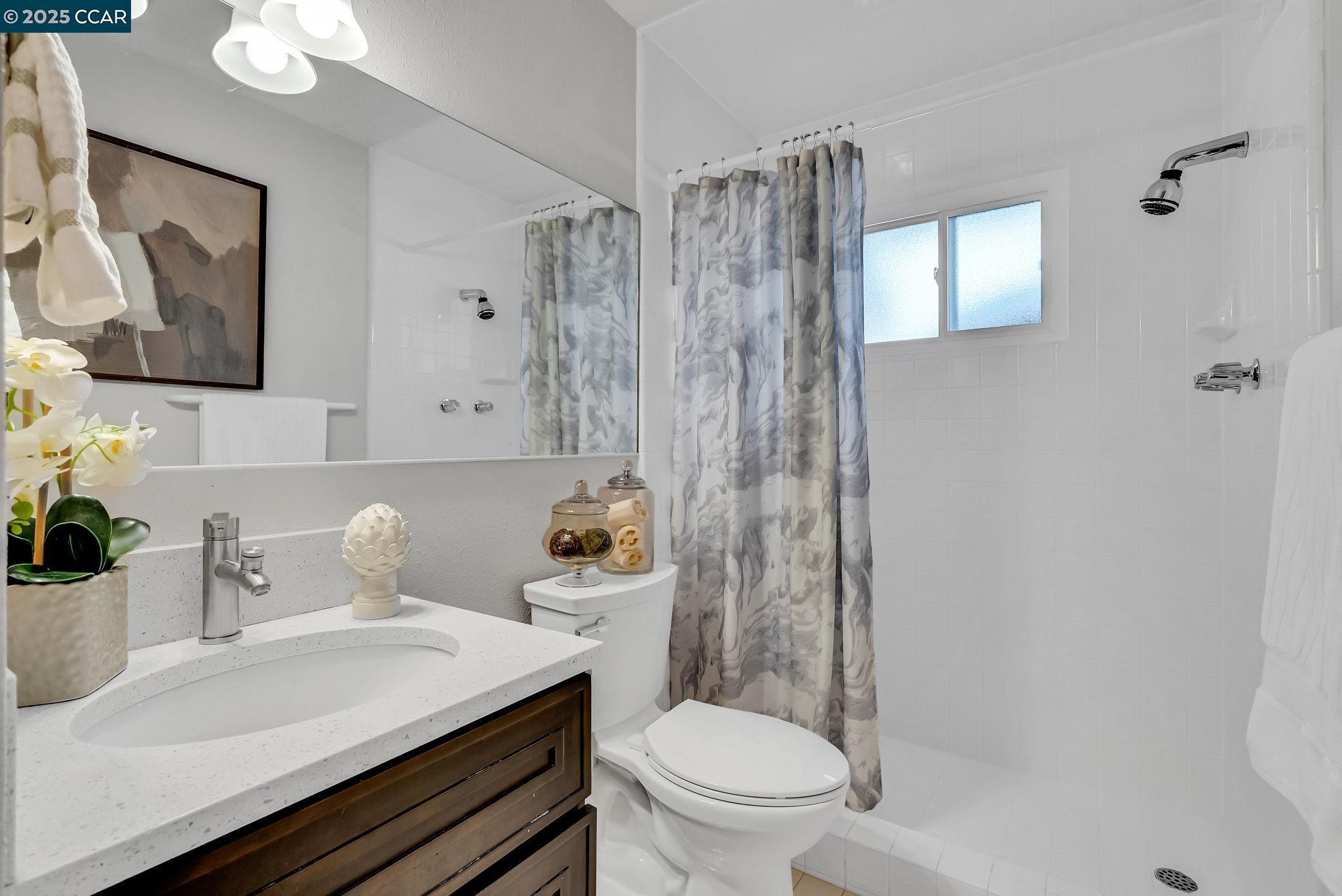 5872 Herriman Dr