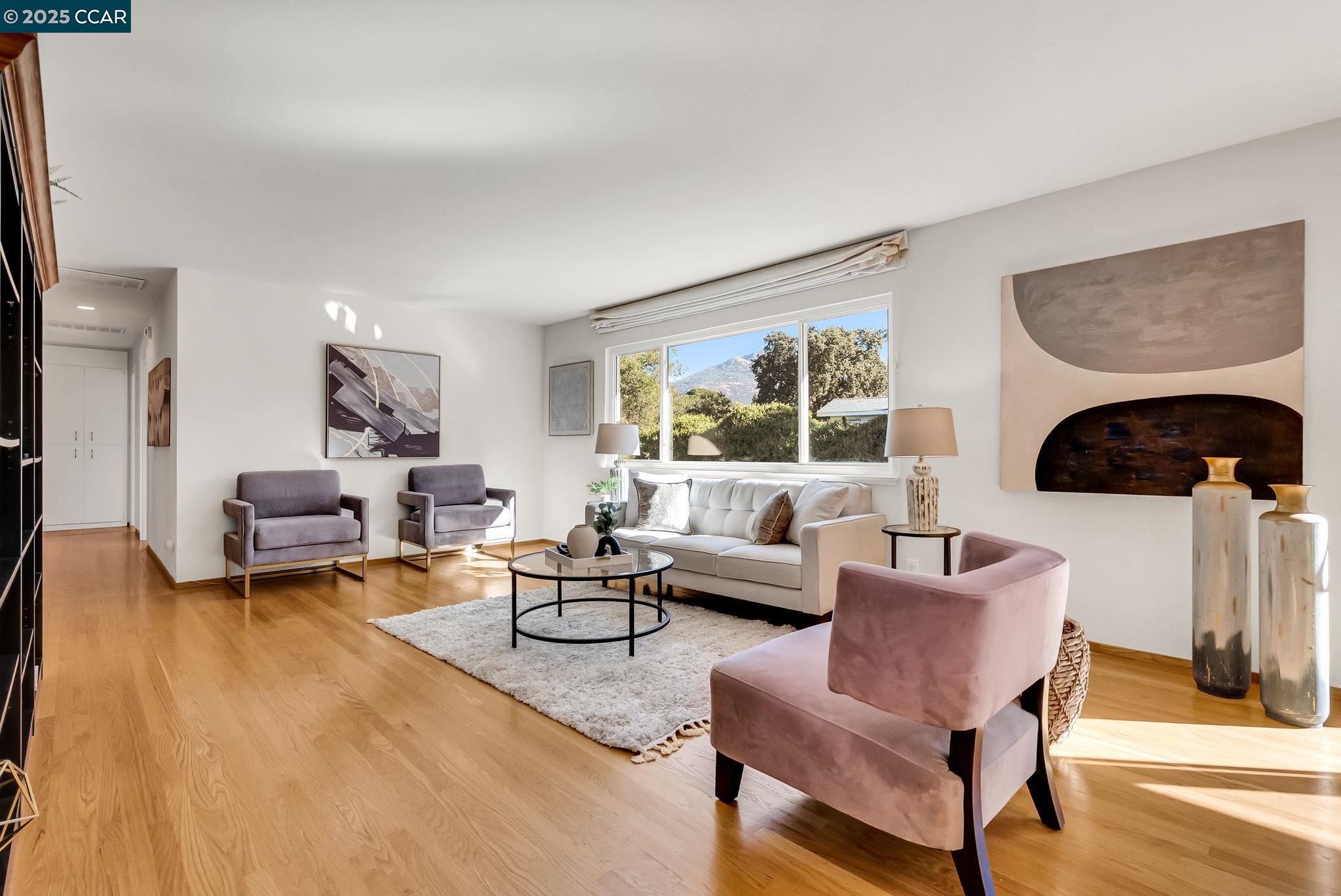 5872 Herriman Dr