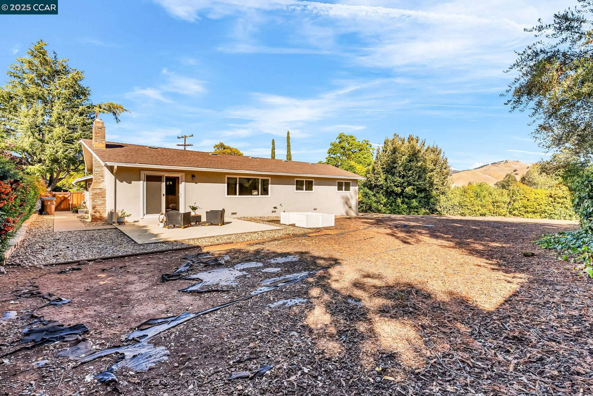 5872 Herriman Dr