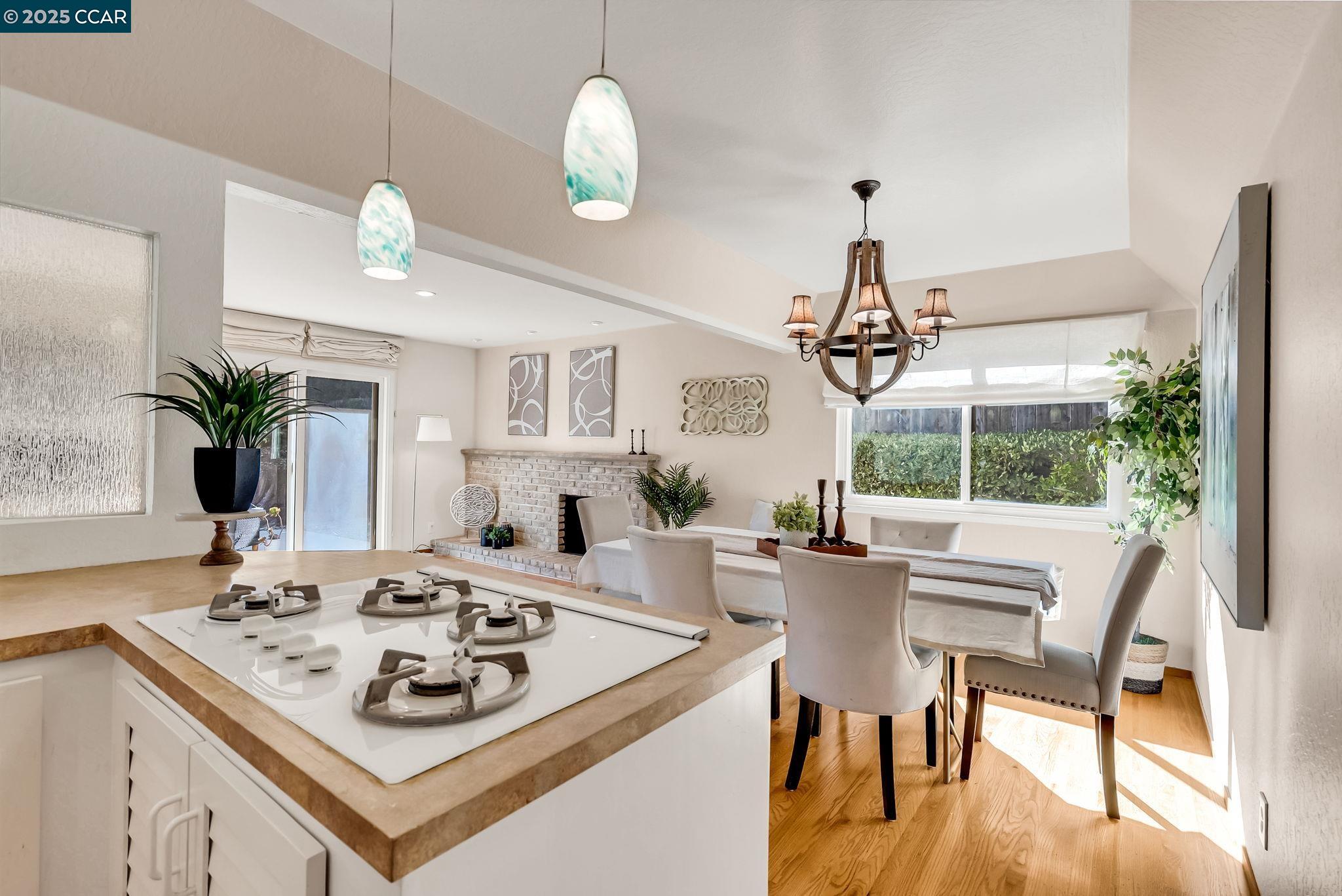 5872 Herriman Dr