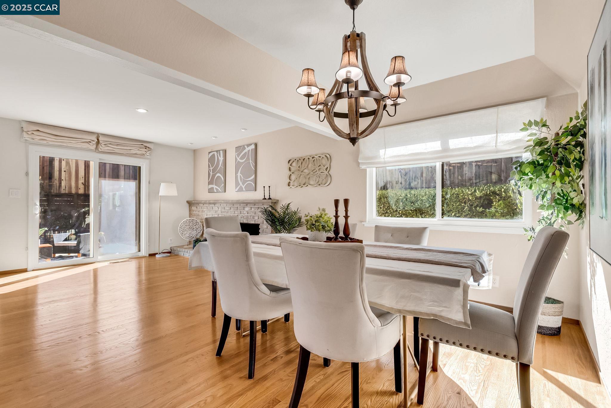 5872 Herriman Dr