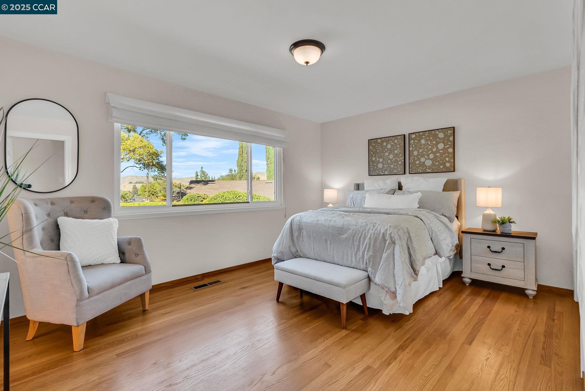 5872 Herriman Dr