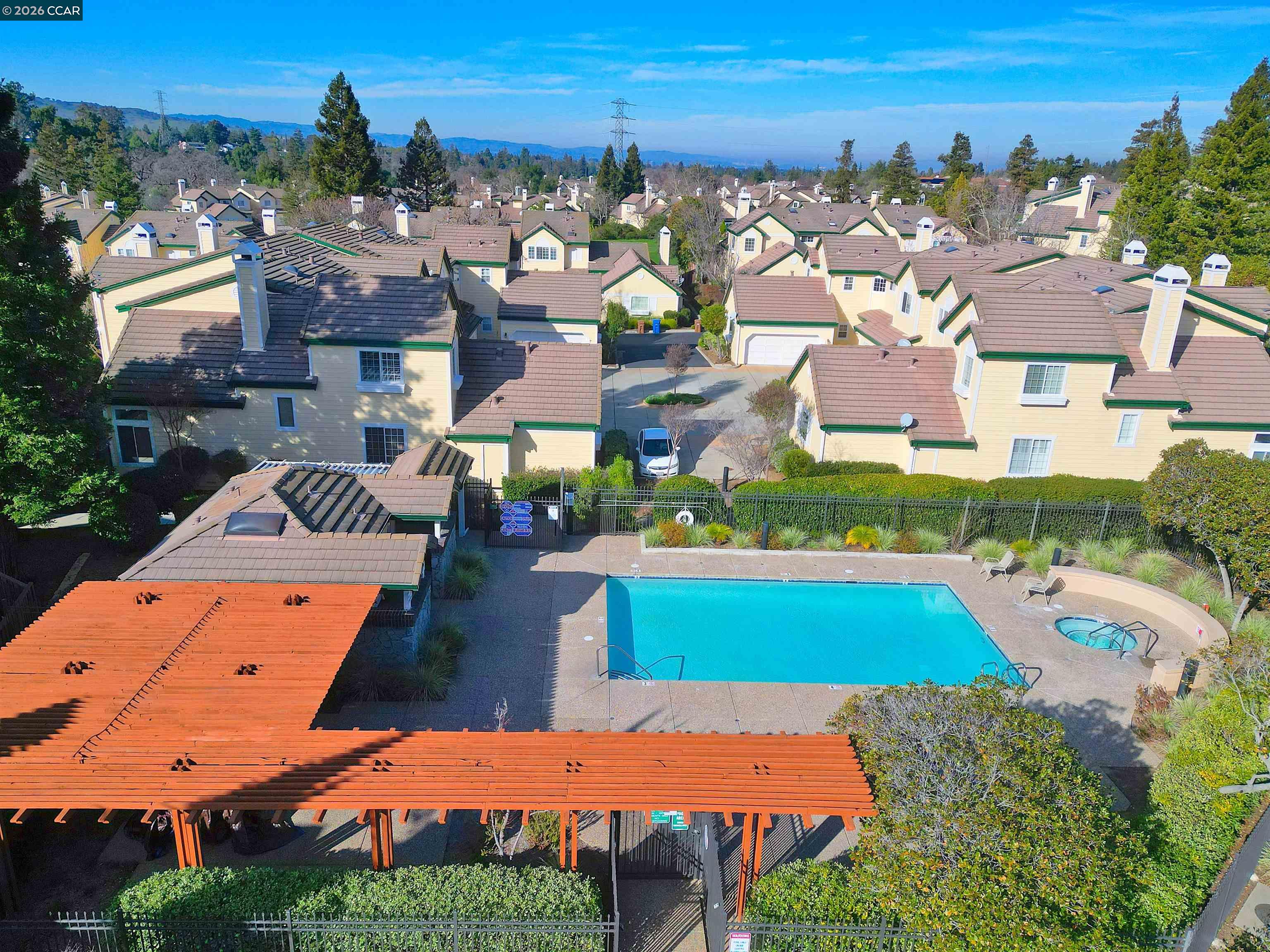 1295 Shell Cir