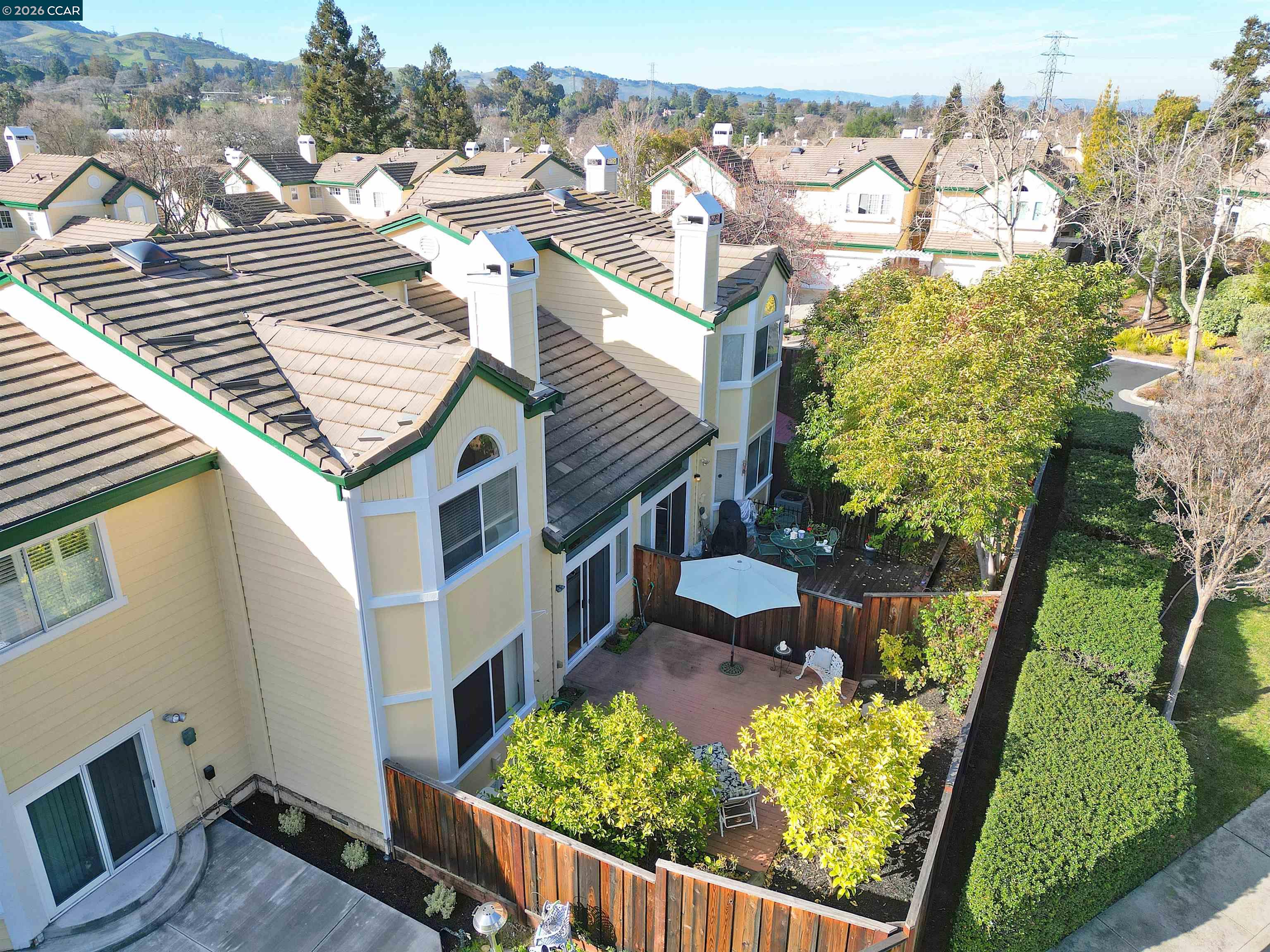 1295 Shell Cir