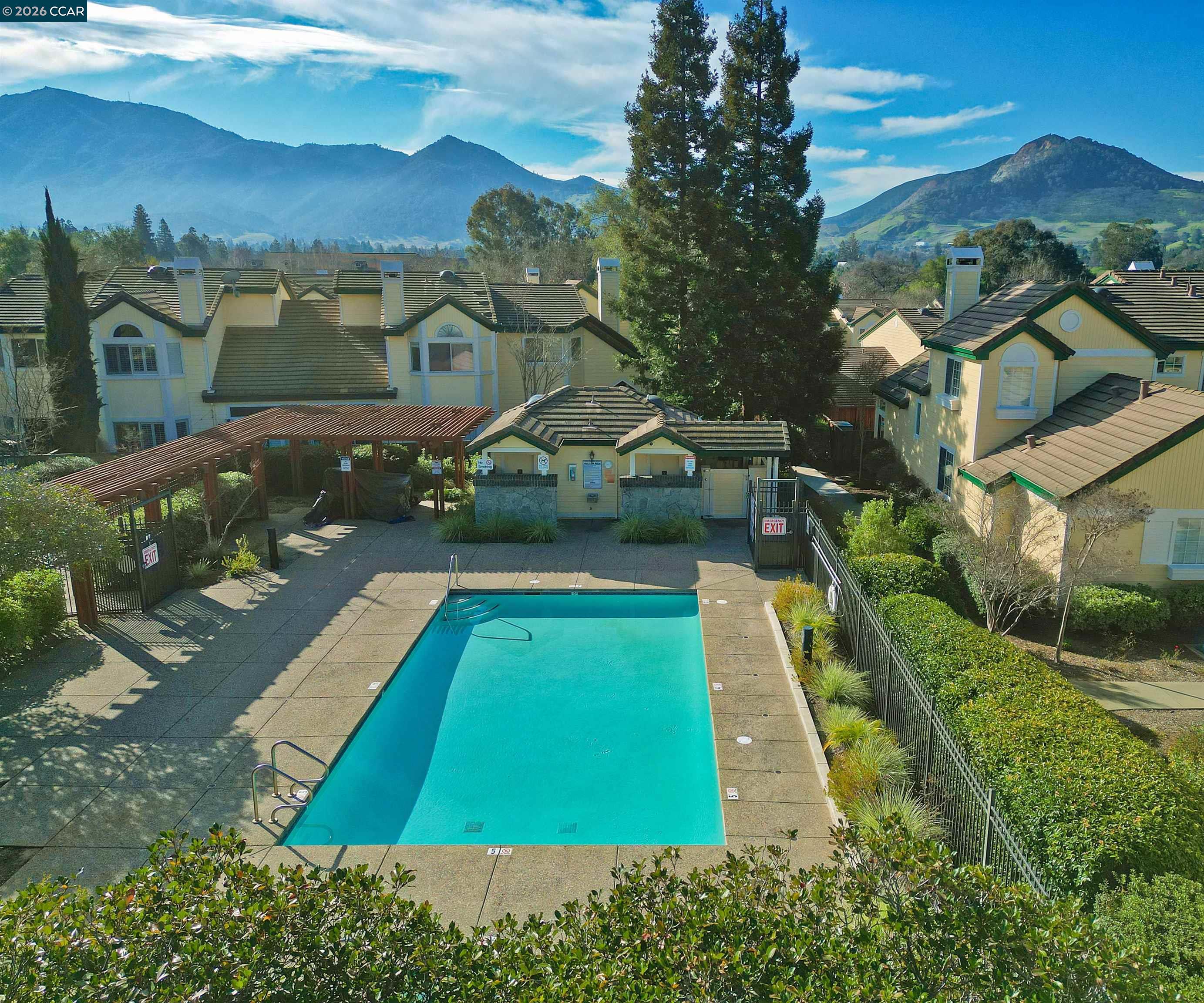 1295 Shell Cir
