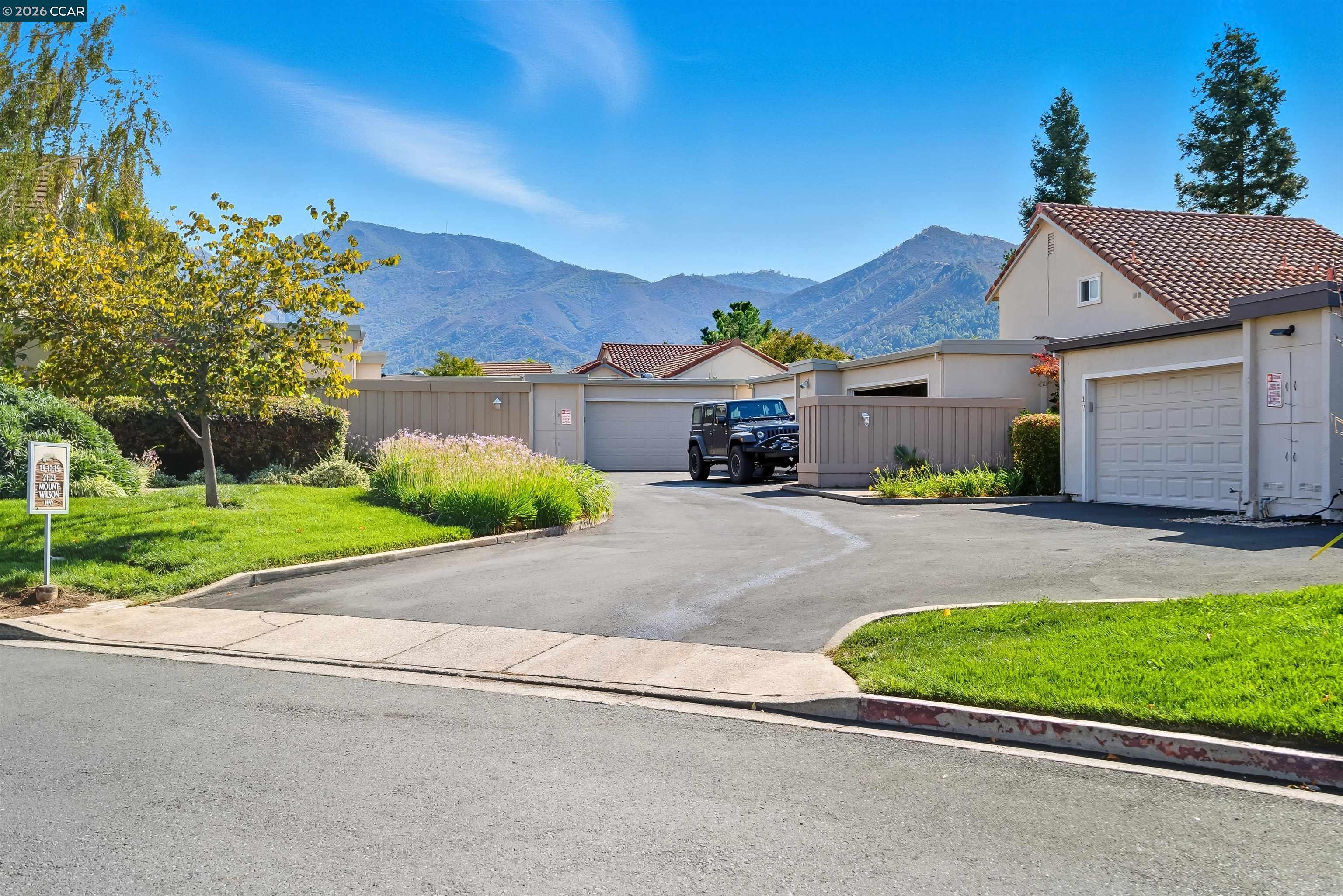 23 Mt Wilson Way