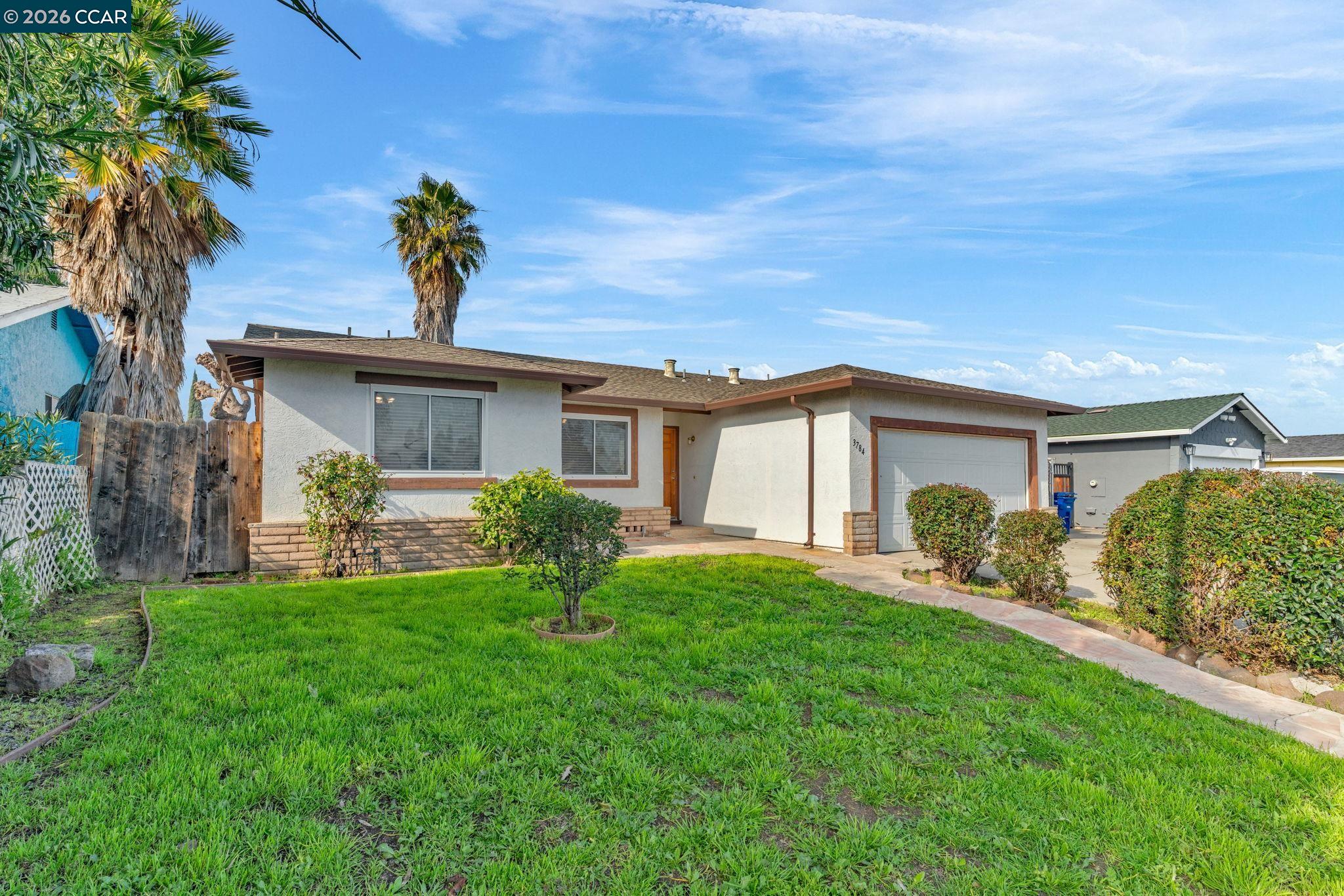 3784 Briarcliff Dr