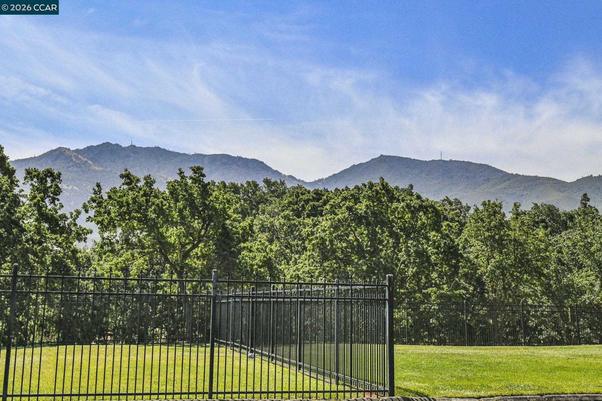 139 Mt Everest Ct