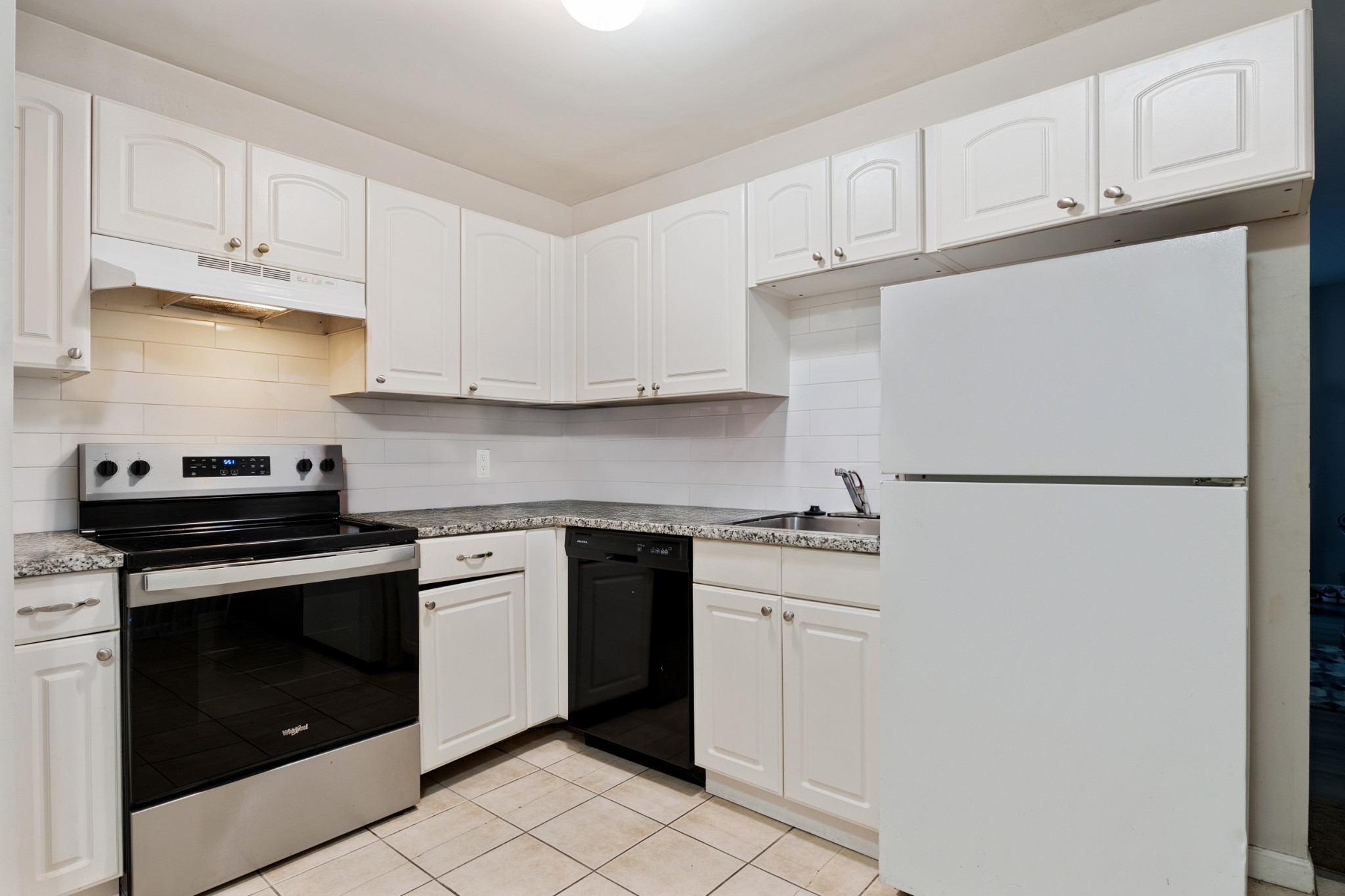 225 Cedarmont Cir