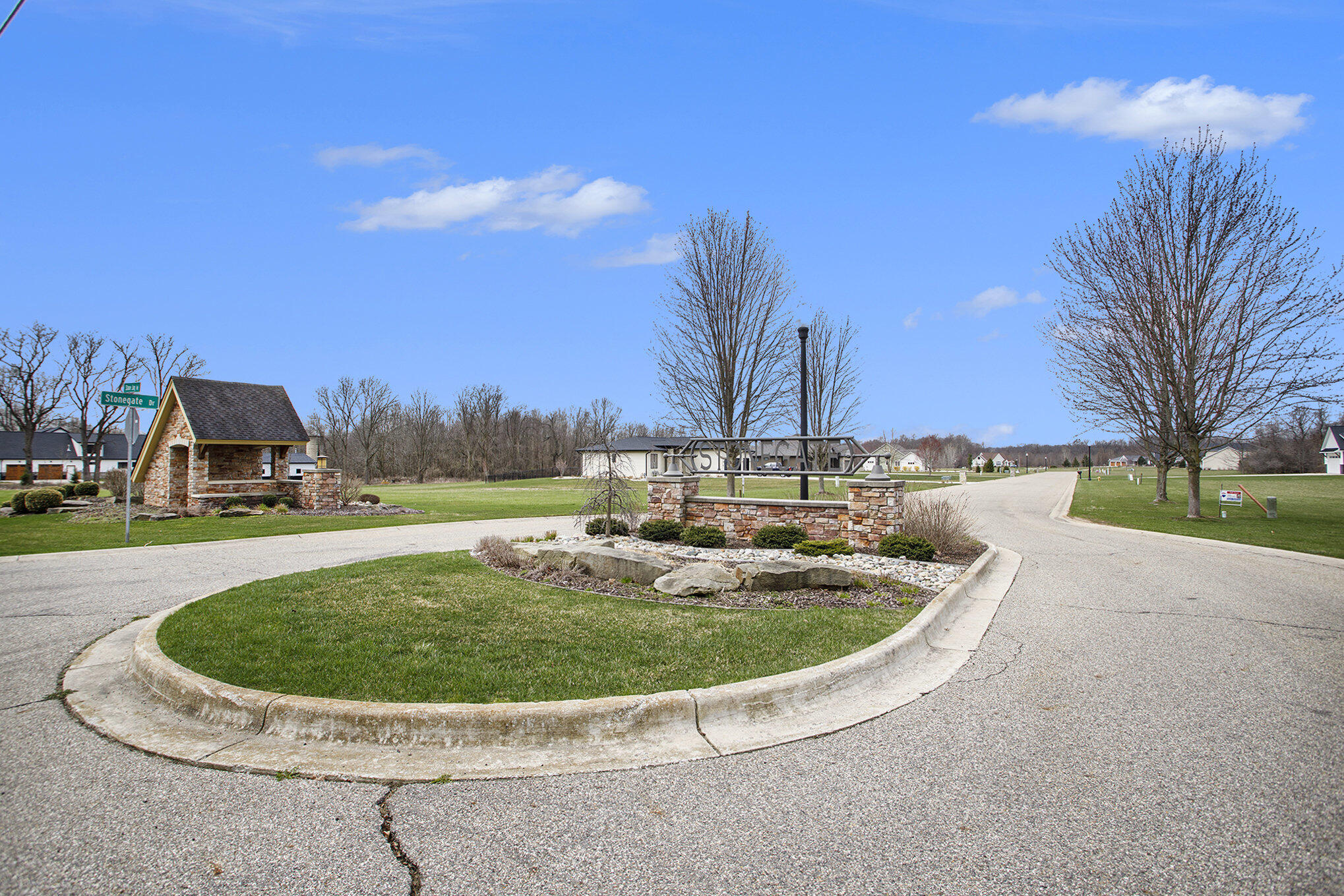 118 Stonegate Drive