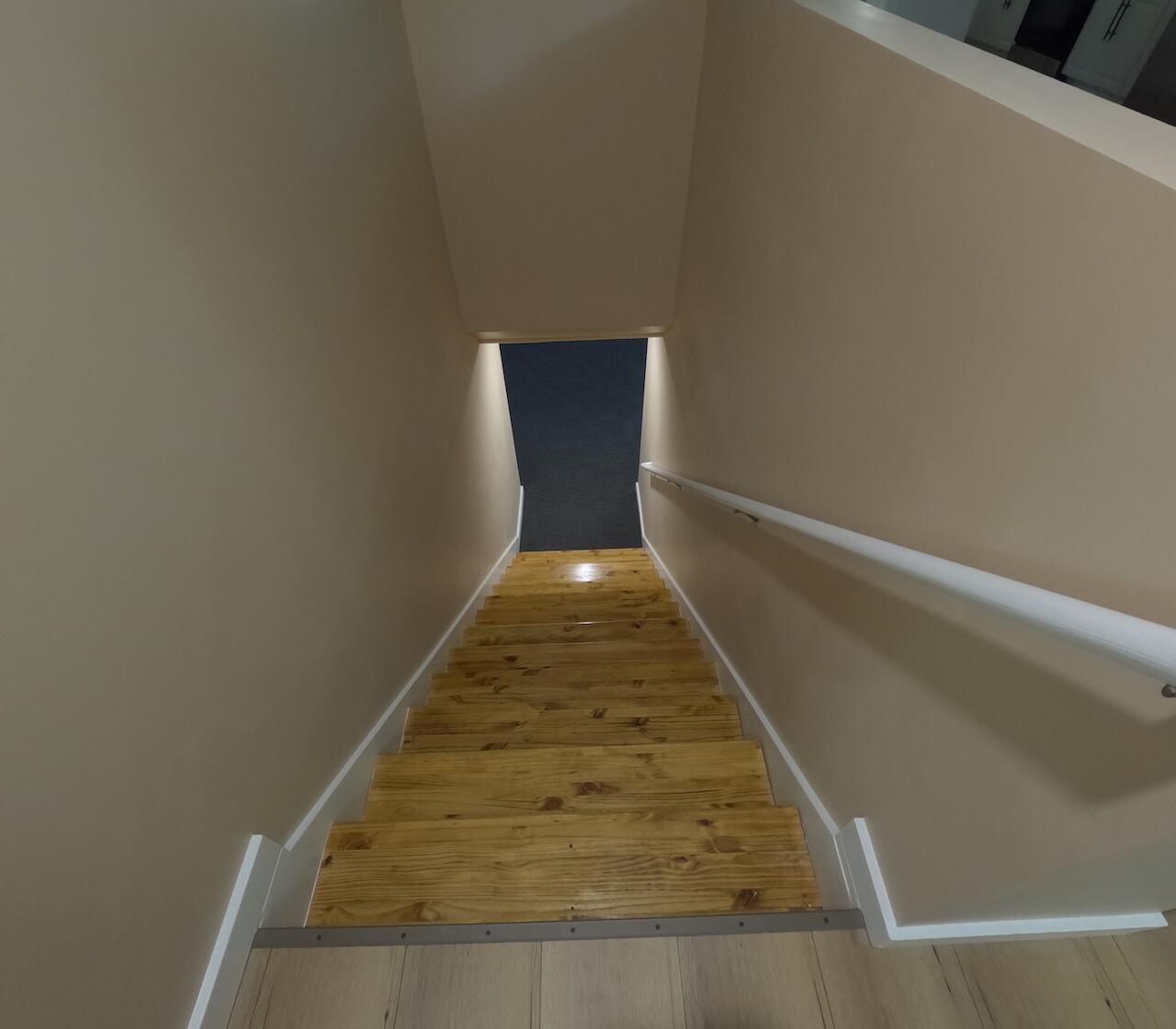 5882 Mullen Ridge Drive