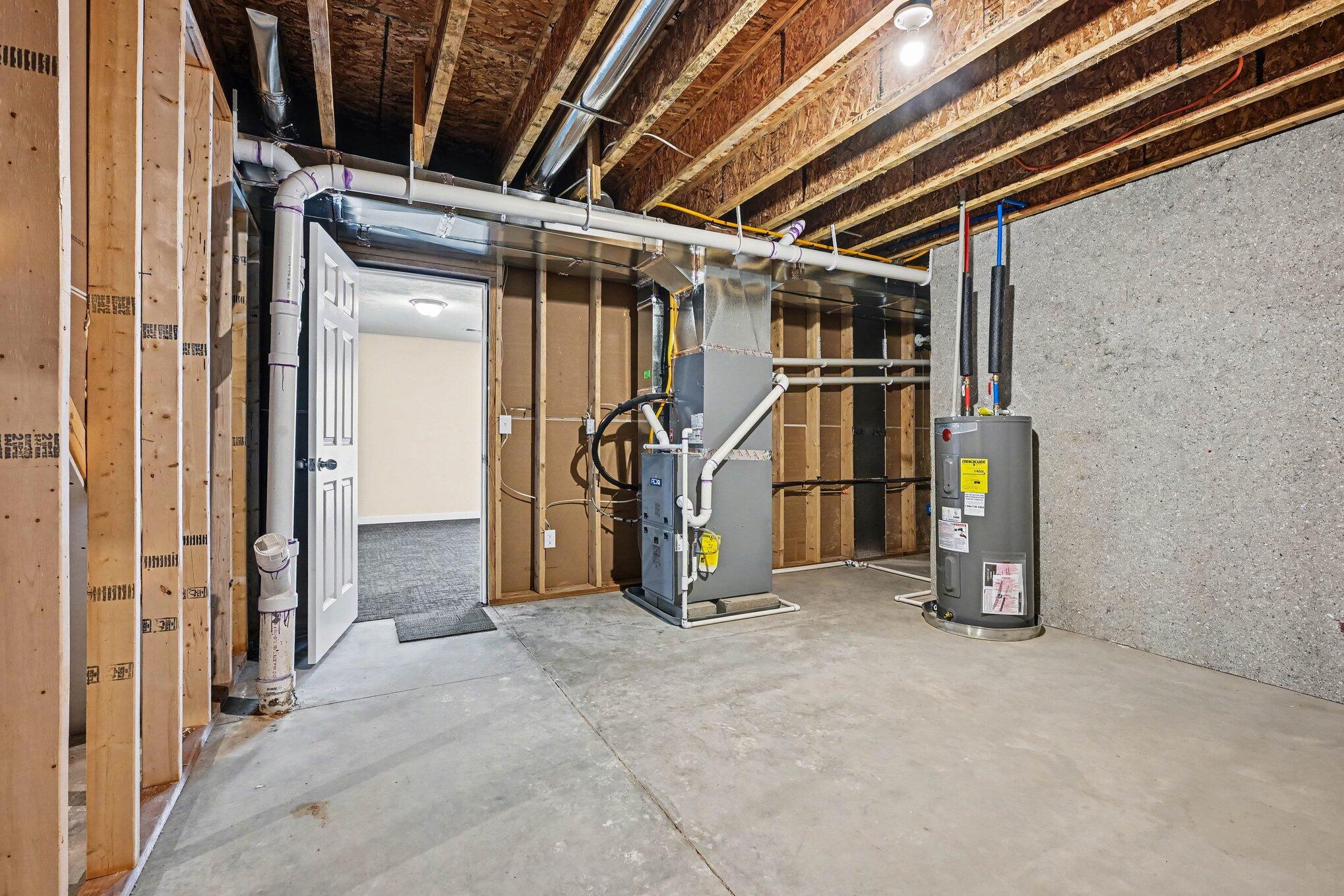 5882 Mullen Ridge Drive