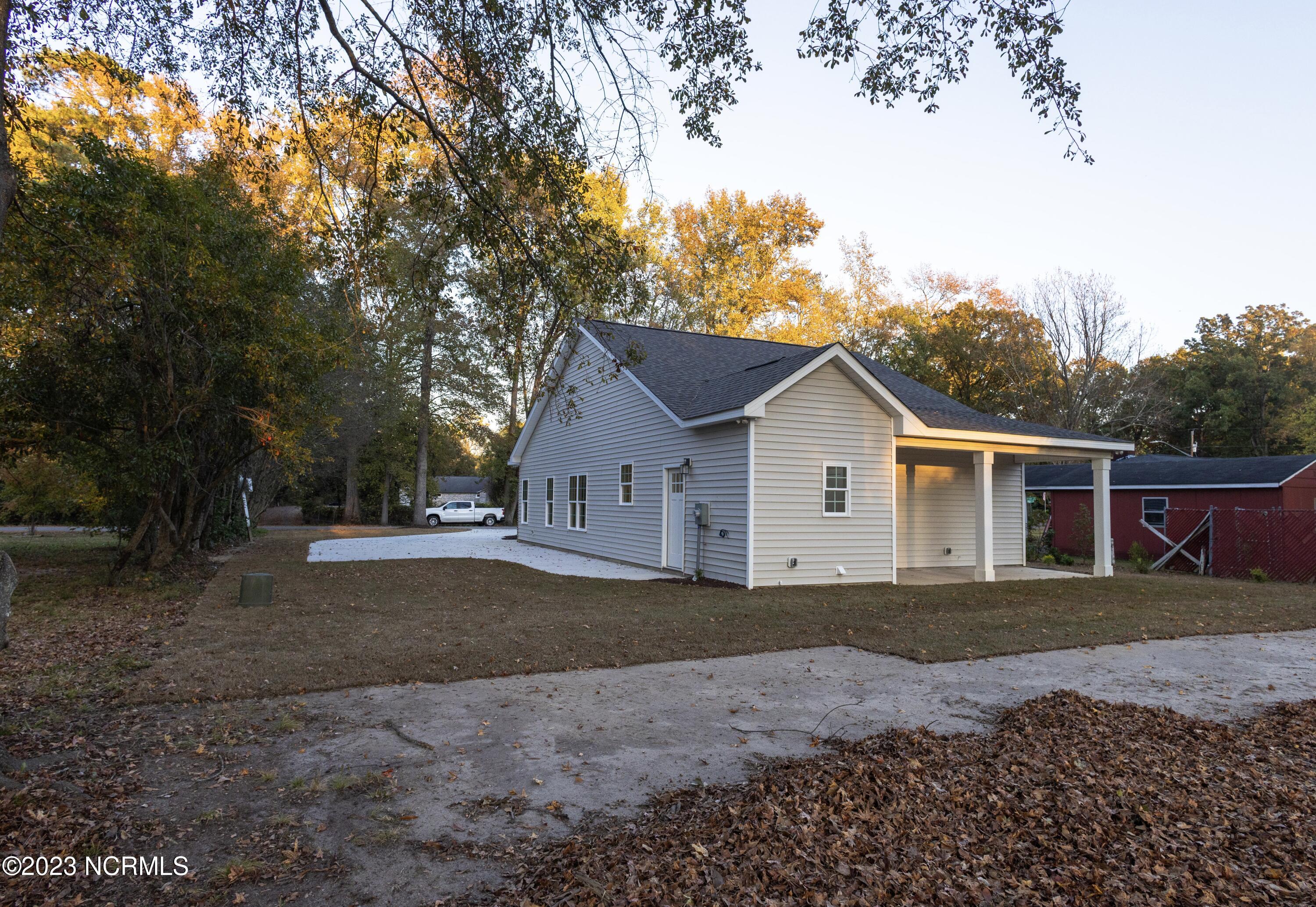 2812 Ridgecrest Drive