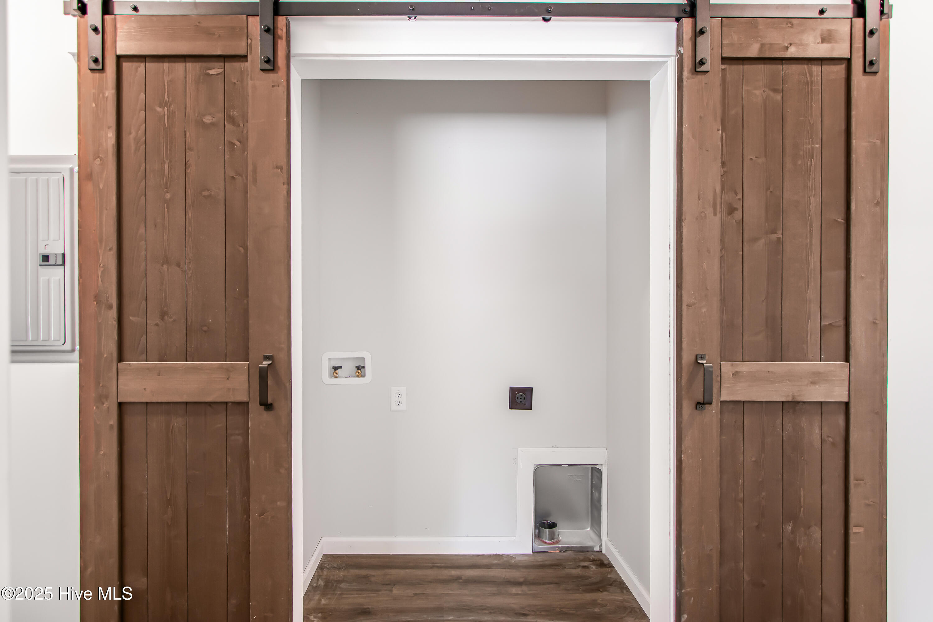 401 Singletary St Street SE