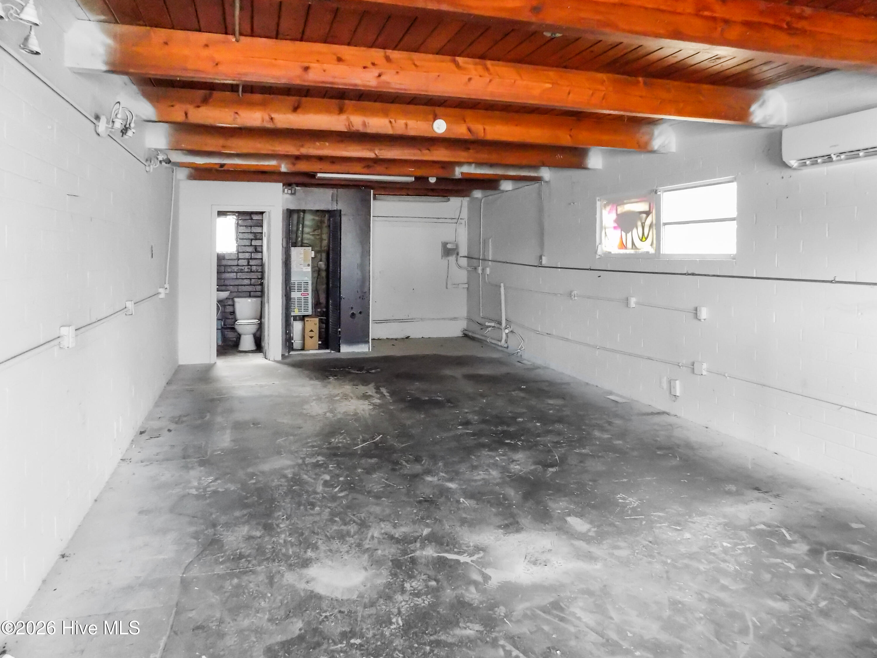 215 W Bassett Street